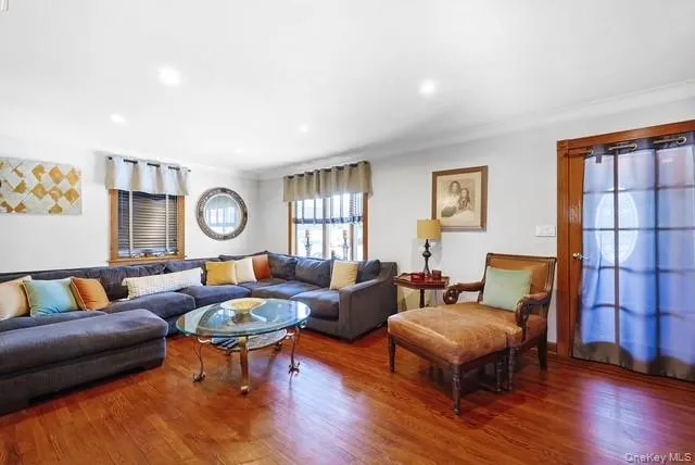 151-46 10th Avenue, New York, NY, 3 Bedrooms Bedrooms, 8 Rooms Rooms,2 BathroomsBathrooms,Residential,For Rent,10th,0,1027483 151-46 10th Avenue, New York, NY, 3 Bedrooms Bedrooms, 8 Rooms Rooms,2 BathroomsBathrooms,Residential,For Rent,10th,0,1027483