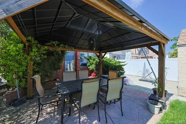 151-46 10th Avenue, New York, NY, 3 Bedrooms Bedrooms, 8 Rooms Rooms,2 BathroomsBathrooms,Residential,For Rent,10th,0,1027483 151-46 10th Avenue, New York, NY, 3 Bedrooms Bedrooms, 8 Rooms Rooms,2 BathroomsBathrooms,Residential,For Rent,10th,0,1027483