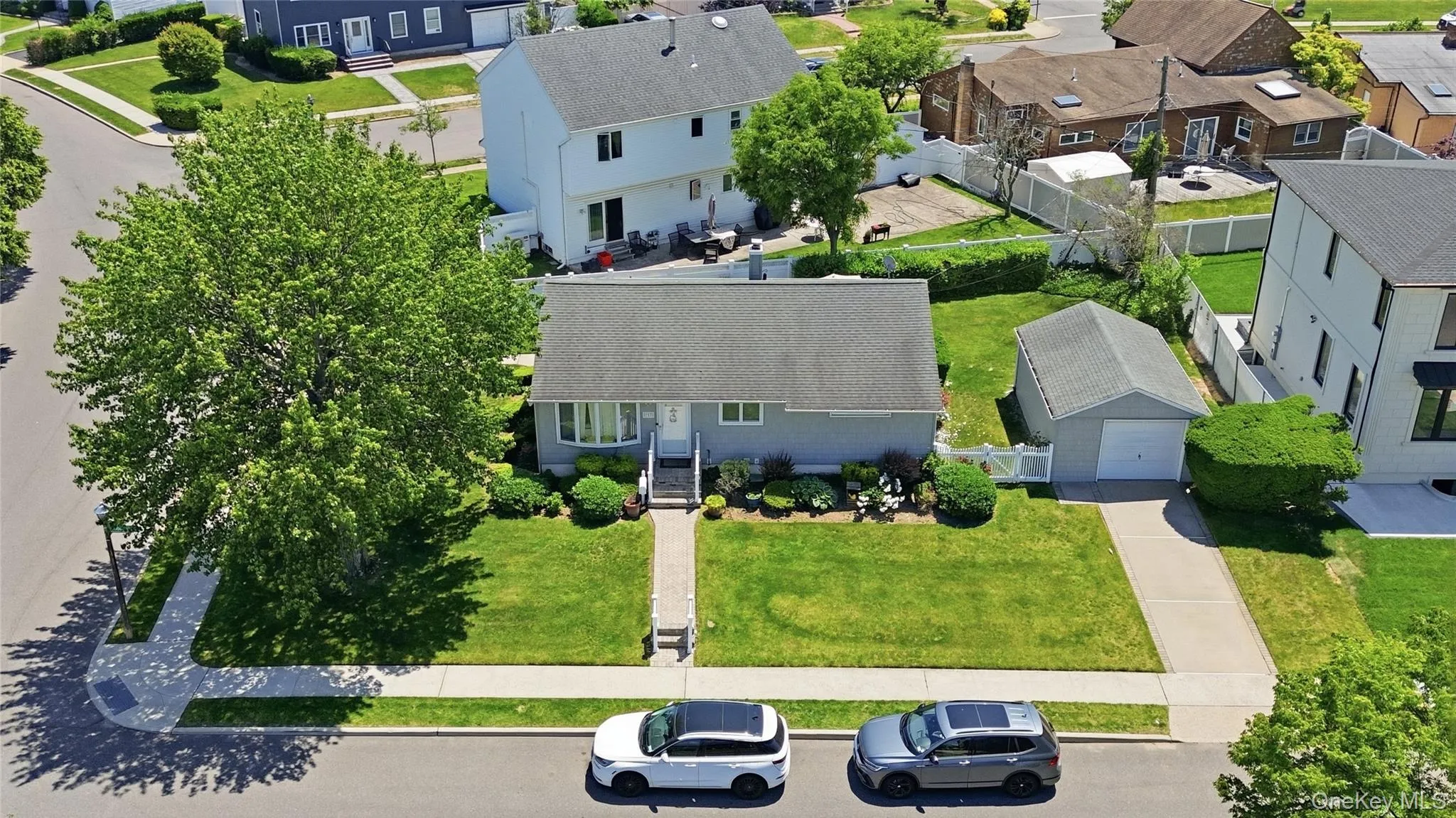 757 Anderson Avenue, Hempstead, NY, 3 Bedrooms Bedrooms, 6 Rooms Rooms,2 BathroomsBathrooms,Residential,For Rent,Anderson,0,1027488 757 Anderson Avenue, Hempstead, NY, 3 Bedrooms Bedrooms, 6 Rooms Rooms,2 BathroomsBathrooms,Residential,For Rent,Anderson,0,1027488