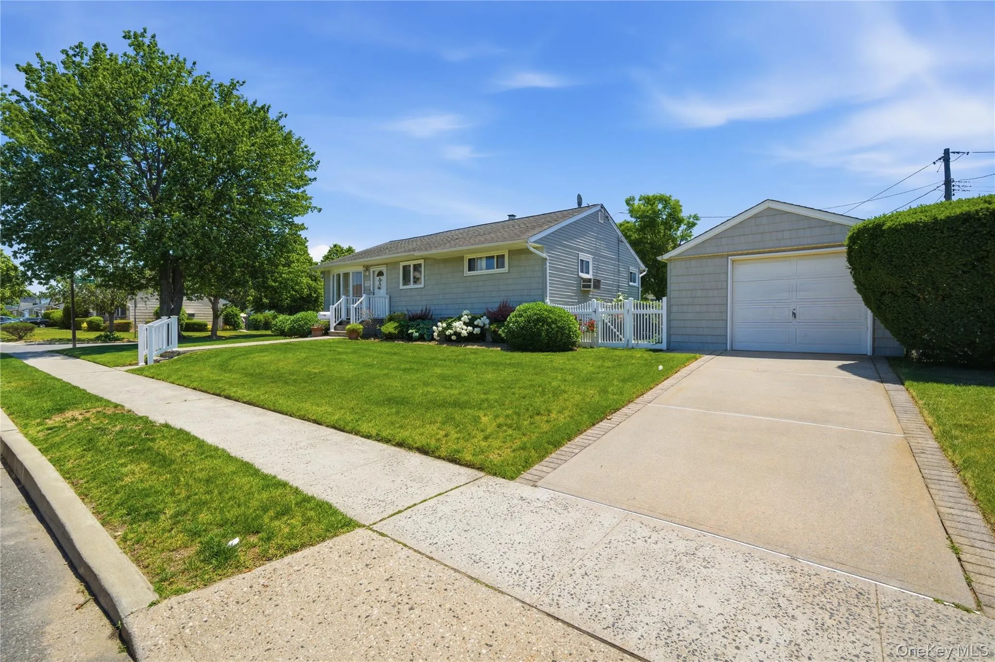 757 Anderson Avenue, Hempstead, NY, 3 Bedrooms Bedrooms, 6 Rooms Rooms,2 BathroomsBathrooms,Residential,For Rent,Anderson,0,1027488 757 Anderson Avenue, Hempstead, NY, 3 Bedrooms Bedrooms, 6 Rooms Rooms,2 BathroomsBathrooms,Residential,For Rent,Anderson,0,1027488