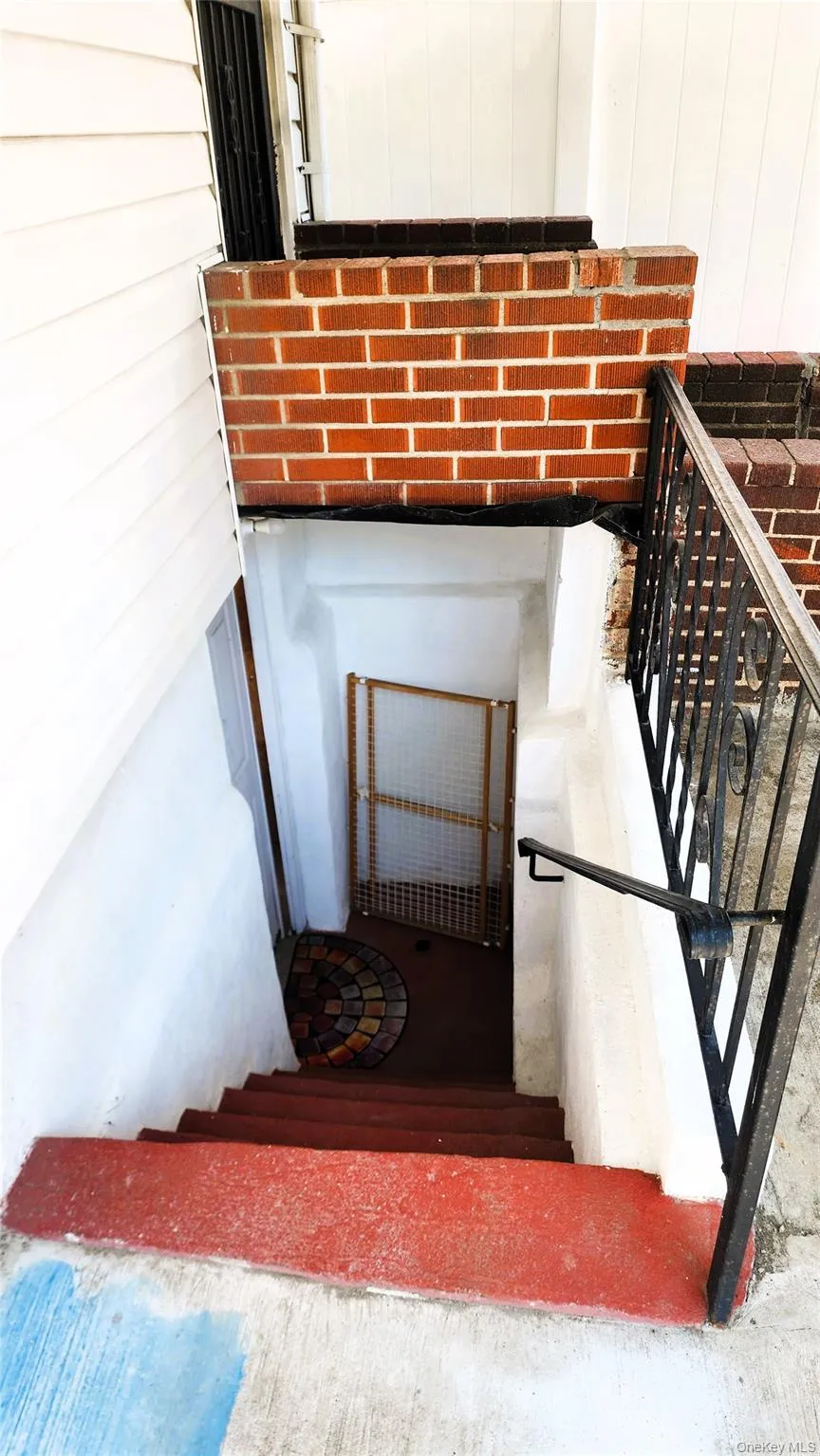 188-62 120th Road, New York, NY, 4 Bedrooms Bedrooms, 7 Rooms Rooms,2 BathroomsBathrooms,Residential,For Rent,120th,0,1027491 188-62 120th Road, New York, NY, 4 Bedrooms Bedrooms, 7 Rooms Rooms,2 BathroomsBathrooms,Residential,For Rent,120th,0,1027491