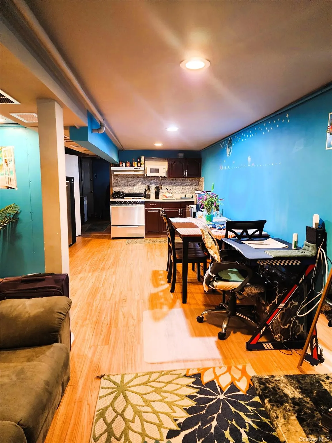188-62 120th Road, New York, NY, 4 Bedrooms Bedrooms, 7 Rooms Rooms,2 BathroomsBathrooms,Residential,For Rent,120th,0,1027491 188-62 120th Road, New York, NY, 4 Bedrooms Bedrooms, 7 Rooms Rooms,2 BathroomsBathrooms,Residential,For Rent,120th,0,1027491