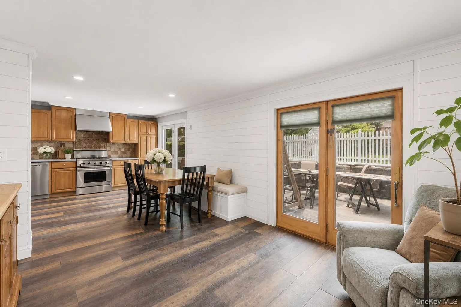 78 Tuckahoe Avenue, Eastchester, NY, 5 Bedrooms Bedrooms, 9 Rooms Rooms,2 BathroomsBathrooms,Residential,For Rent,Tuckahoe,0,1027495 78 Tuckahoe Avenue, Eastchester, NY, 5 Bedrooms Bedrooms, 9 Rooms Rooms,2 BathroomsBathrooms,Residential,For Rent,Tuckahoe,0,1027495