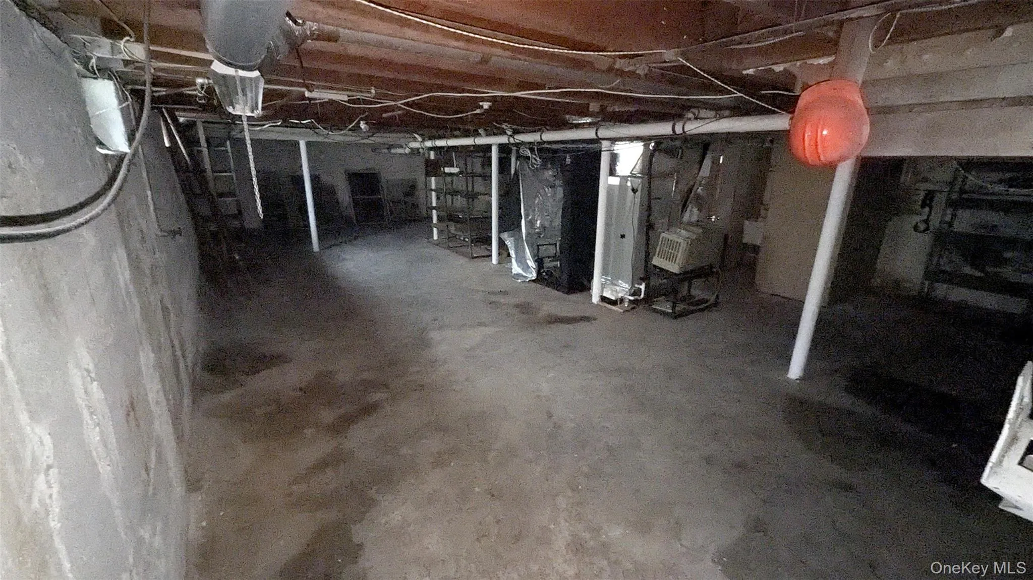 153 Main Street, Smithtown, NY, 3 Bedrooms Bedrooms, 6 Rooms Rooms,1 BathroomBathrooms,Residential,For Rent,Main,0,1027499 153 Main Street, Smithtown, NY, 3 Bedrooms Bedrooms, 6 Rooms Rooms,1 BathroomBathrooms,Residential,For Rent,Main,0,1027499