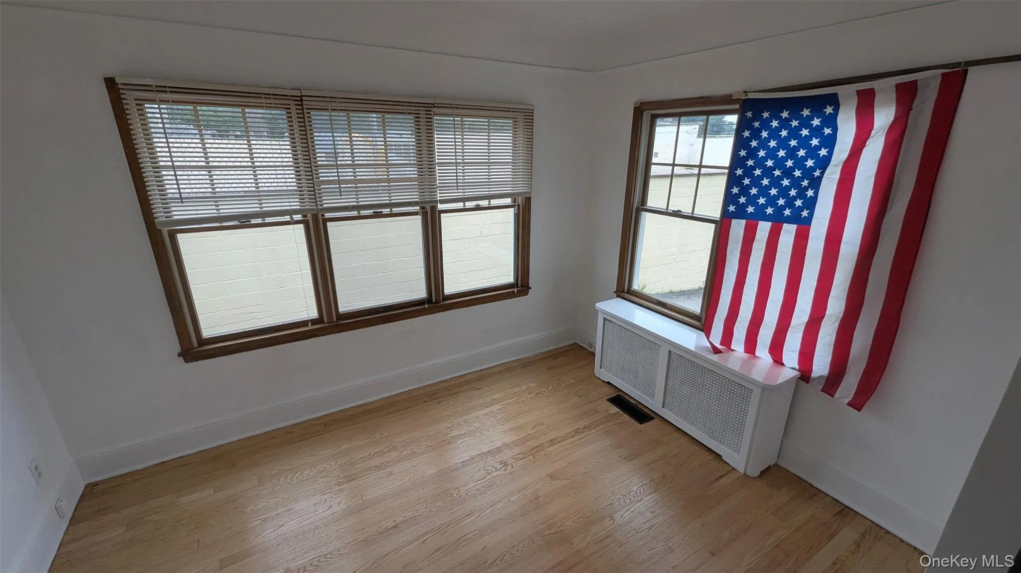 153 Main Street, Smithtown, NY, 3 Bedrooms Bedrooms, 6 Rooms Rooms,1 BathroomBathrooms,Residential Lease,For Rent,Main,0,1027501 153 Main Street, Smithtown, NY, 3 Bedrooms Bedrooms, 6 Rooms Rooms,1 BathroomBathrooms,Residential Lease,For Rent,Main,0,1027501