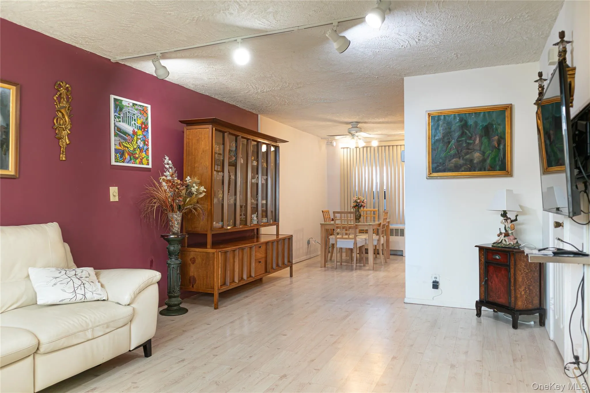 212-87 16th Avenue, New York, NY, 2 Bedrooms Bedrooms, 5 Rooms Rooms,1 BathroomBathrooms,Residential,For Rent,16th Avenue,0,1027514 212-87 16th Avenue, New York, NY, 2 Bedrooms Bedrooms, 5 Rooms Rooms,1 BathroomBathrooms,Residential,For Rent,16th Avenue,0,1027514