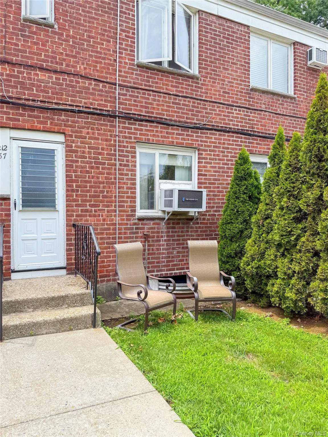 212-87 16th Avenue, New York, NY, 2 Bedrooms Bedrooms, 5 Rooms Rooms,1 BathroomBathrooms,Residential,For Rent,16th Avenue,0,1027514 212-87 16th Avenue, New York, NY, 2 Bedrooms Bedrooms, 5 Rooms Rooms,1 BathroomBathrooms,Residential,For Rent,16th Avenue,0,1027514