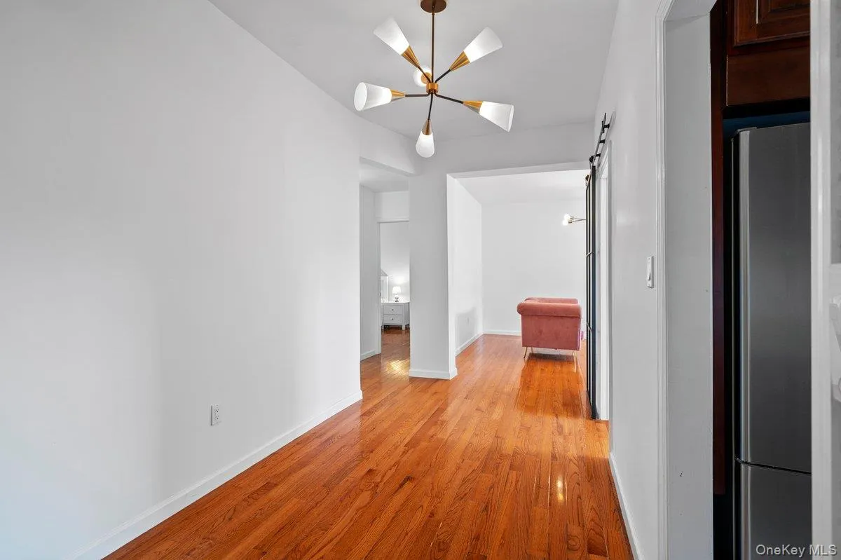756 Brady Avenue, New York, NY, 2 Bedrooms Bedrooms, 4 Rooms Rooms,1 BathroomBathrooms,Residential,For Rent,Brady,0,1027515 756 Brady Avenue, New York, NY, 2 Bedrooms Bedrooms, 4 Rooms Rooms,1 BathroomBathrooms,Residential,For Rent,Brady,0,1027515
