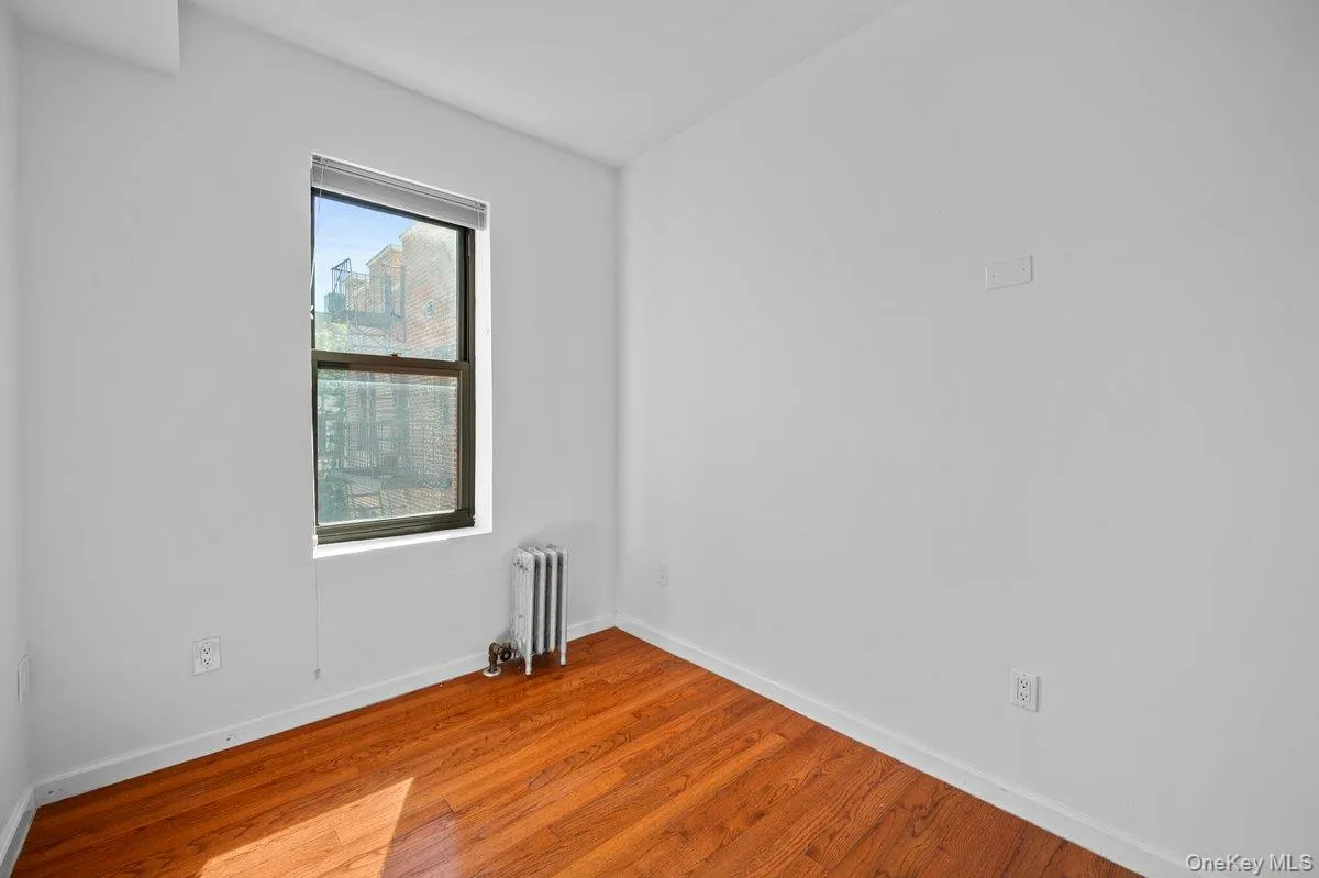Small Bedroom Small Bedroom