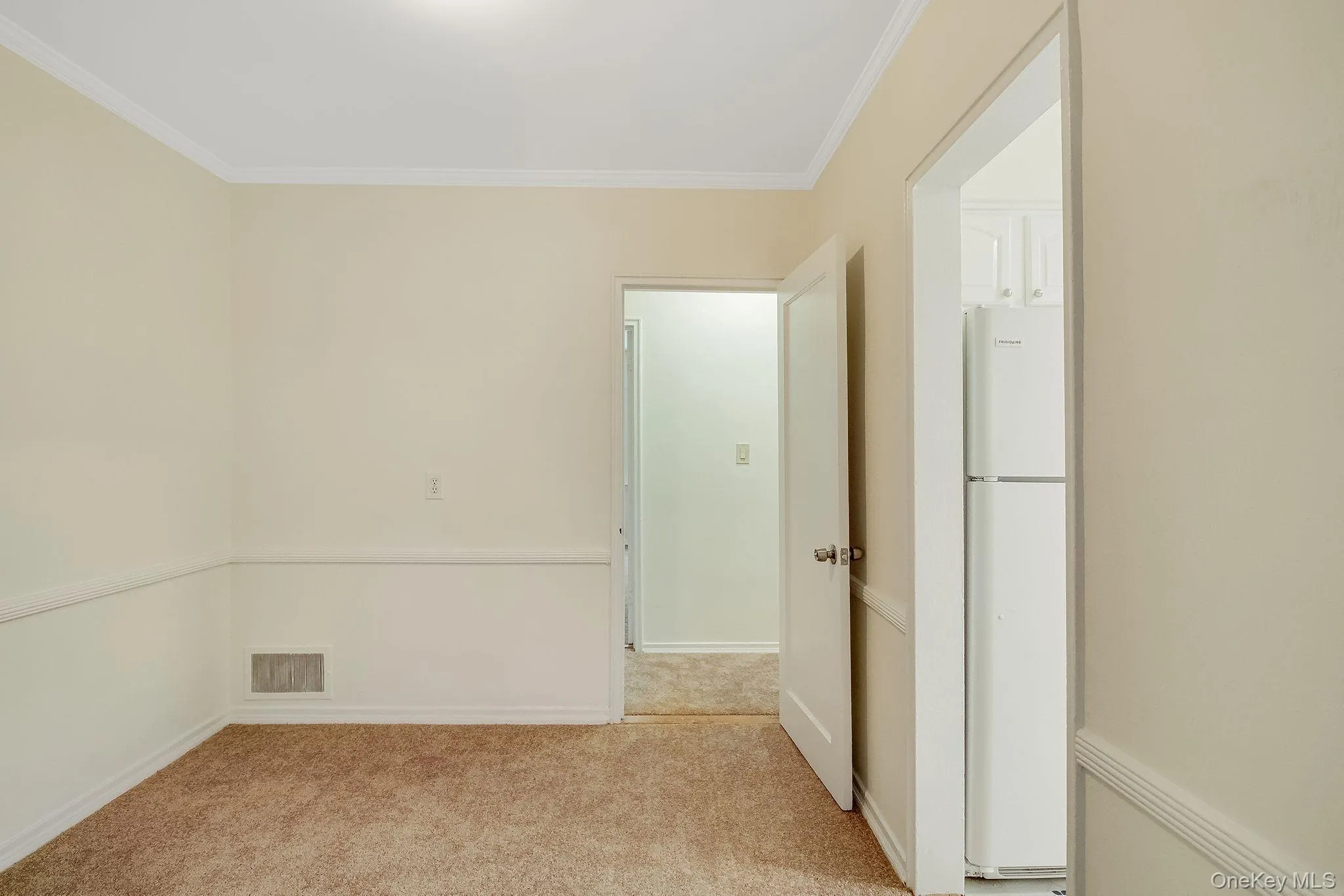75-07 198th Street, New York, NY, 2 Bedrooms Bedrooms, 5 Rooms Rooms,1 BathroomBathrooms,Residential Lease,For Rent,198th,0,1027524 75-07 198th Street, New York, NY, 2 Bedrooms Bedrooms, 5 Rooms Rooms,1 BathroomBathrooms,Residential Lease,For Rent,198th,0,1027524