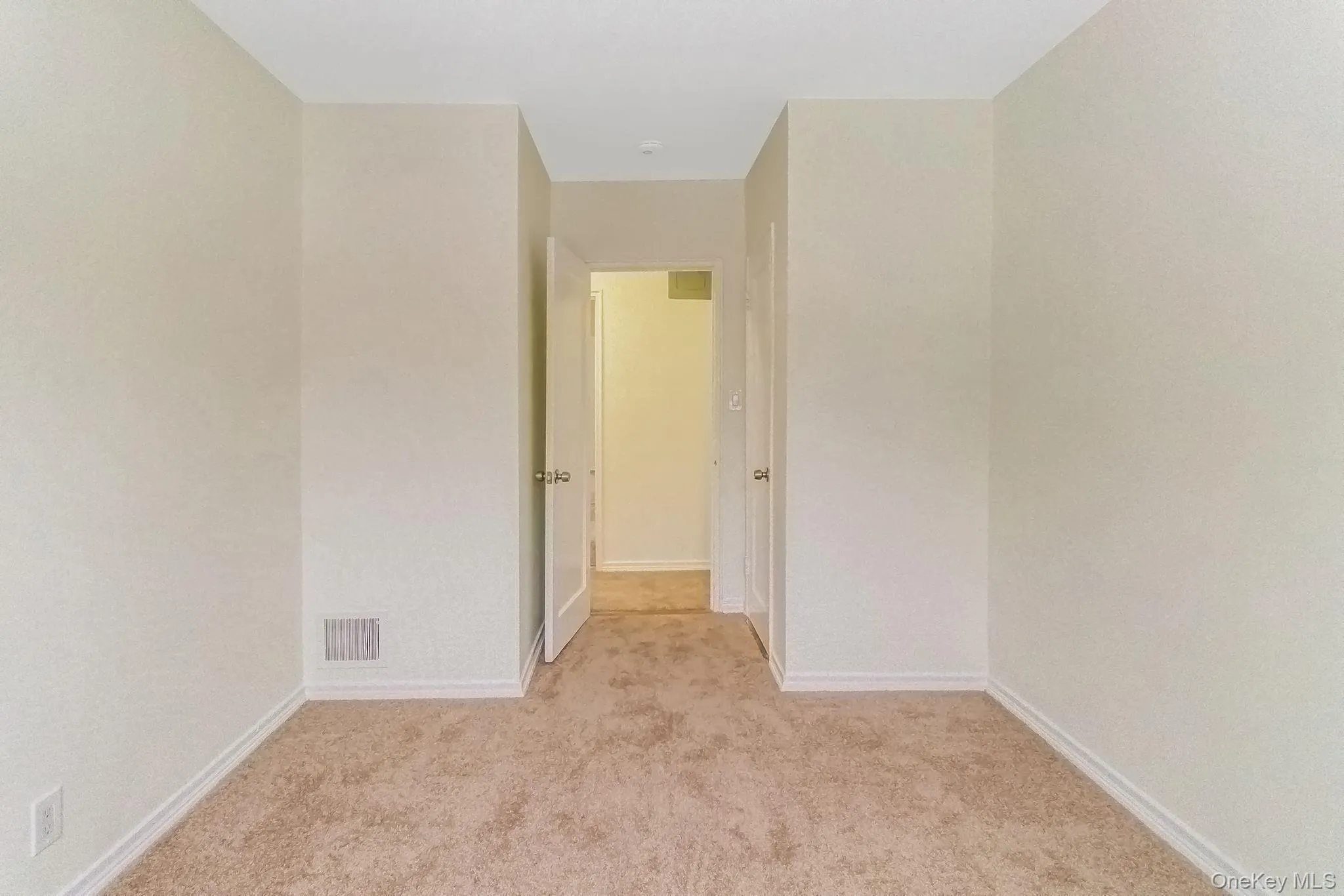 75-07 198th Street, New York, NY, 2 Bedrooms Bedrooms, 5 Rooms Rooms,1 BathroomBathrooms,Residential Lease,For Rent,198th,0,1027524 75-07 198th Street, New York, NY, 2 Bedrooms Bedrooms, 5 Rooms Rooms,1 BathroomBathrooms,Residential Lease,For Rent,198th,0,1027524