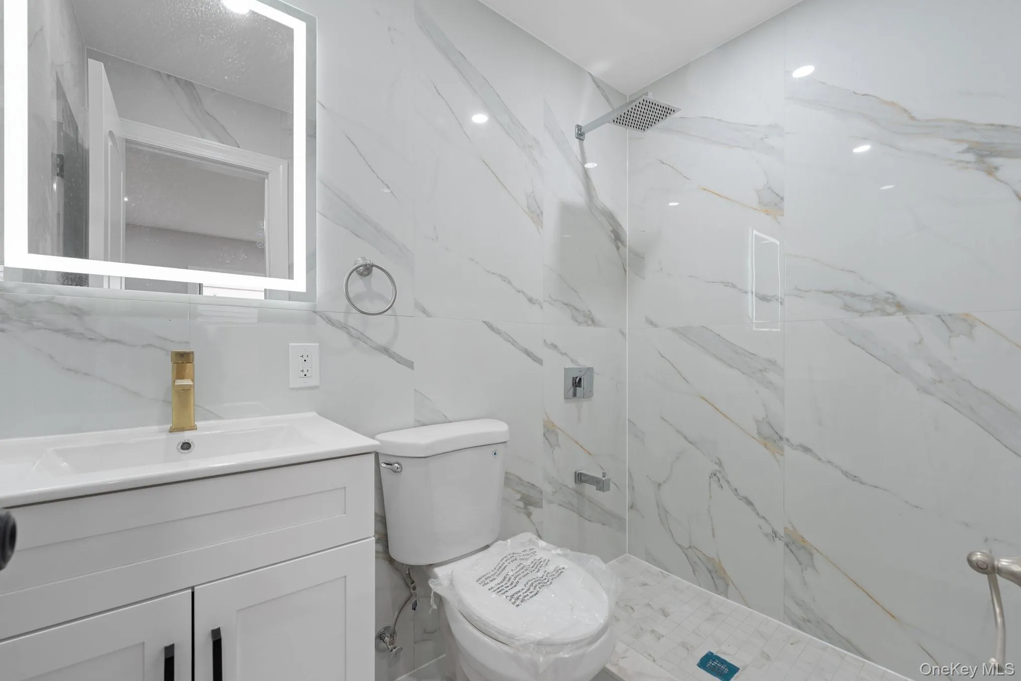 194-23 115th Avenue, New York, NY, 4 Bedrooms Bedrooms, 12 Rooms Rooms,2 BathroomsBathrooms,Residential,For Rent,115th,0,1027525 194-23 115th Avenue, New York, NY, 4 Bedrooms Bedrooms, 12 Rooms Rooms,2 BathroomsBathrooms,Residential,For Rent,115th,0,1027525