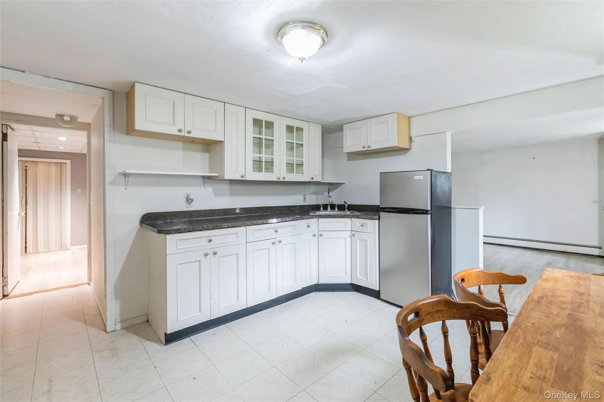 18 Linden Avenue, Smithtown, NY, 4 Bedrooms Bedrooms, 10 Rooms Rooms,3 BathroomsBathrooms,Residential,For Rent,Linden,0,1027526 18 Linden Avenue, Smithtown, NY, 4 Bedrooms Bedrooms, 10 Rooms Rooms,3 BathroomsBathrooms,Residential,For Rent,Linden,0,1027526