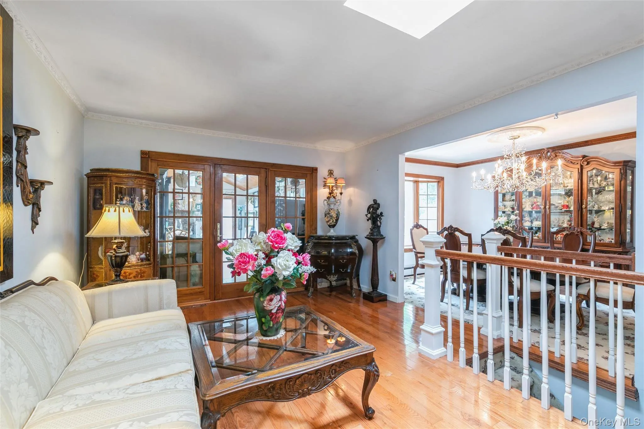 18 Linden Avenue, Smithtown, NY, 4 Bedrooms Bedrooms, 10 Rooms Rooms,3 BathroomsBathrooms,Residential,For Rent,Linden,0,1027526 18 Linden Avenue, Smithtown, NY, 4 Bedrooms Bedrooms, 10 Rooms Rooms,3 BathroomsBathrooms,Residential,For Rent,Linden,0,1027526