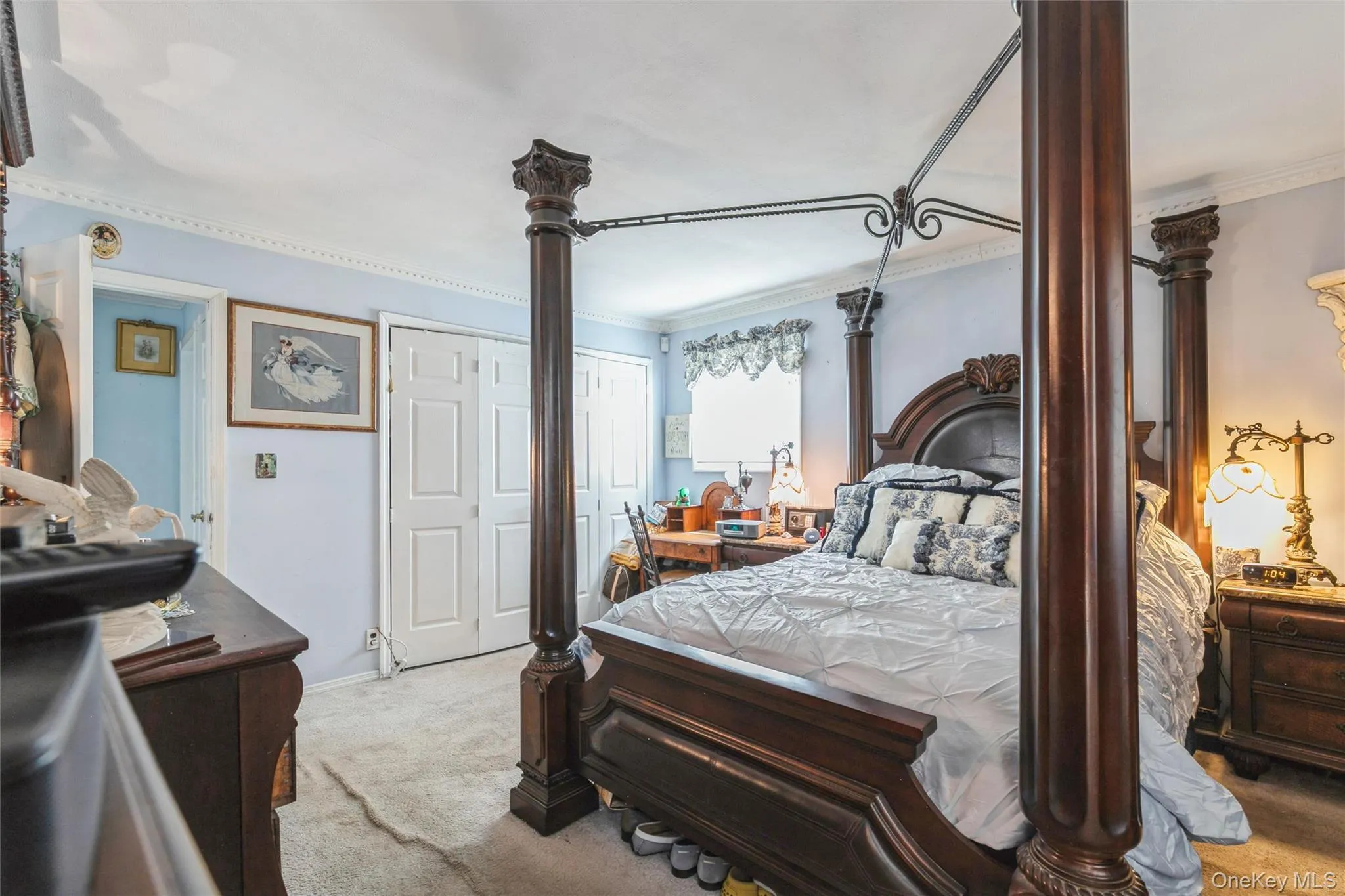 18 Linden Avenue, Smithtown, NY, 4 Bedrooms Bedrooms, 10 Rooms Rooms,3 BathroomsBathrooms,Residential,For Rent,Linden,0,1027526 18 Linden Avenue, Smithtown, NY, 4 Bedrooms Bedrooms, 10 Rooms Rooms,3 BathroomsBathrooms,Residential,For Rent,Linden,0,1027526