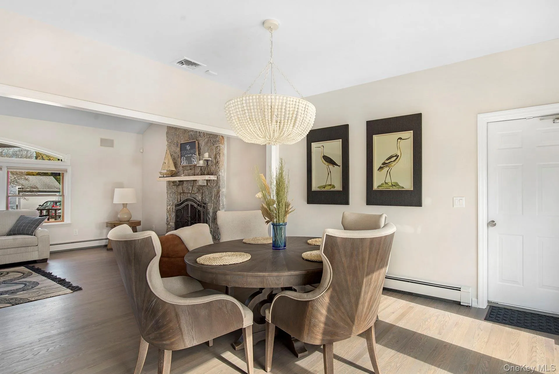 10 7th Street, East Hampton, NY, 3 Bedrooms Bedrooms, 6 Rooms Rooms,2 BathroomsBathrooms,Residential,For Rent,7th,0,1027527 10 7th Street, East Hampton, NY, 3 Bedrooms Bedrooms, 6 Rooms Rooms,2 BathroomsBathrooms,Residential,For Rent,7th,0,1027527