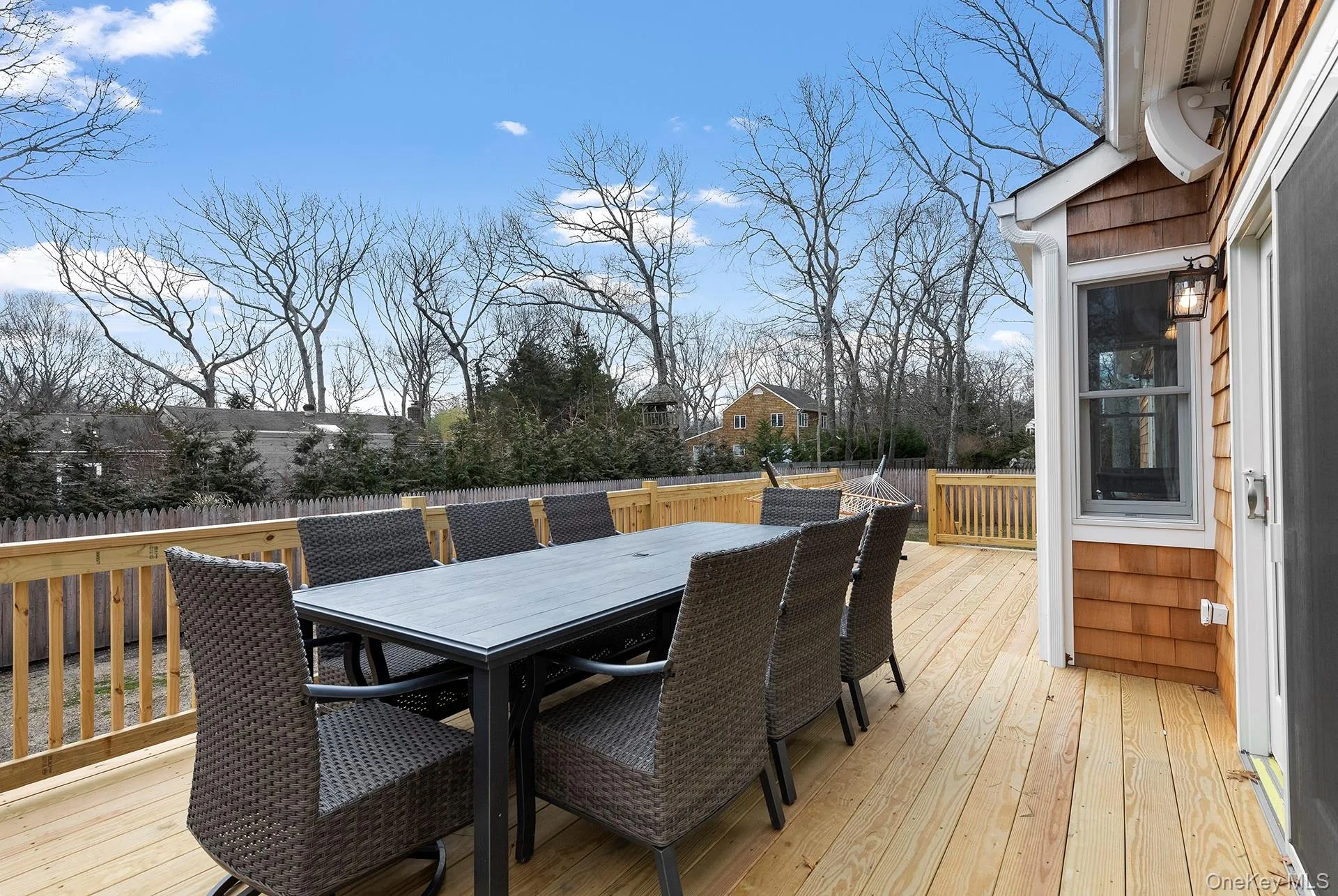 10 7th Street, East Hampton, NY, 3 Bedrooms Bedrooms, 6 Rooms Rooms,2 BathroomsBathrooms,Residential,For Rent,7th,0,1027527 10 7th Street, East Hampton, NY, 3 Bedrooms Bedrooms, 6 Rooms Rooms,2 BathroomsBathrooms,Residential,For Rent,7th,0,1027527