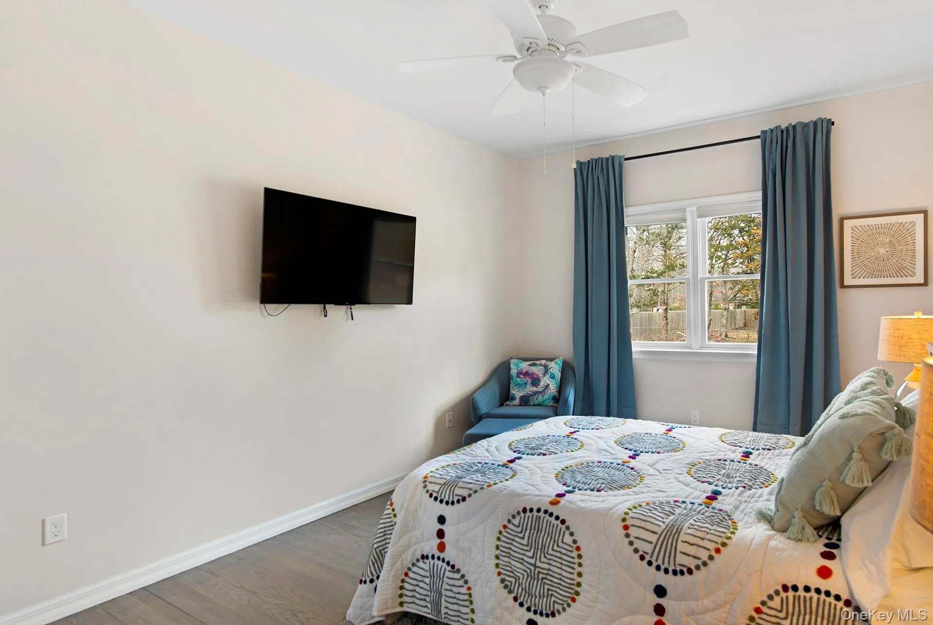 10 7th Street, East Hampton, NY, 3 Bedrooms Bedrooms, 6 Rooms Rooms,2 BathroomsBathrooms,Residential,For Rent,7th,0,1027527 10 7th Street, East Hampton, NY, 3 Bedrooms Bedrooms, 6 Rooms Rooms,2 BathroomsBathrooms,Residential,For Rent,7th,0,1027527