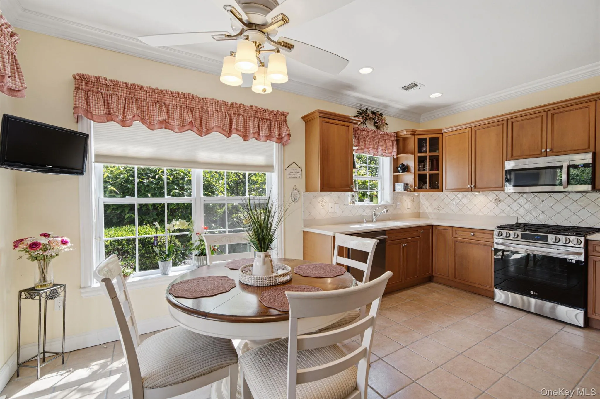 5 Green Ash Street, Riverhead, NY, 3 Bedrooms Bedrooms, 7 Rooms Rooms,3 BathroomsBathrooms,Residential,For Rent,Green Ash,0,1027530 5 Green Ash Street, Riverhead, NY, 3 Bedrooms Bedrooms, 7 Rooms Rooms,3 BathroomsBathrooms,Residential,For Rent,Green Ash,0,1027530