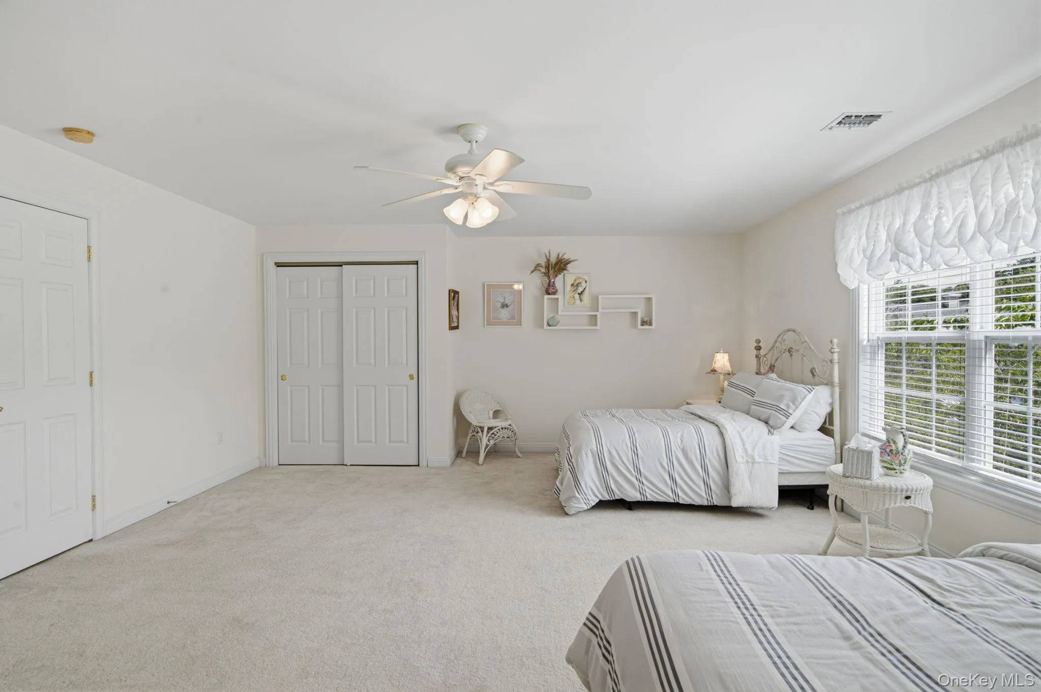 5 Green Ash Street, Riverhead, NY, 3 Bedrooms Bedrooms, 7 Rooms Rooms,3 BathroomsBathrooms,Residential,For Rent,Green Ash,0,1027530 5 Green Ash Street, Riverhead, NY, 3 Bedrooms Bedrooms, 7 Rooms Rooms,3 BathroomsBathrooms,Residential,For Rent,Green Ash,0,1027530