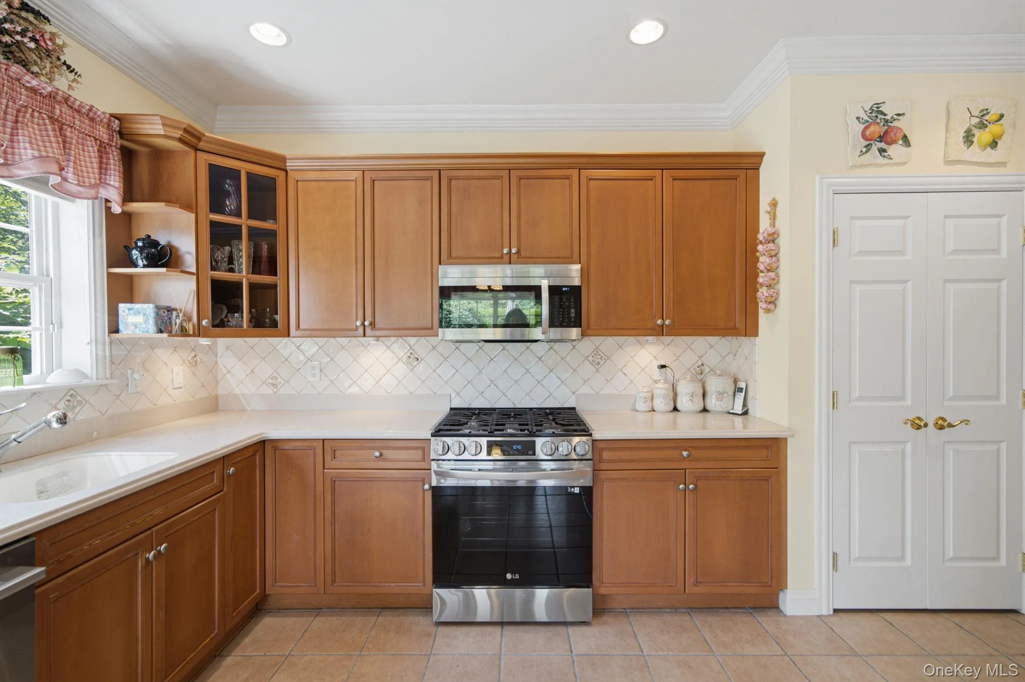 5 Green Ash Street, Riverhead, NY, 3 Bedrooms Bedrooms, 7 Rooms Rooms,3 BathroomsBathrooms,Residential,For Rent,Green Ash,0,1027530 5 Green Ash Street, Riverhead, NY, 3 Bedrooms Bedrooms, 7 Rooms Rooms,3 BathroomsBathrooms,Residential,For Rent,Green Ash,0,1027530
