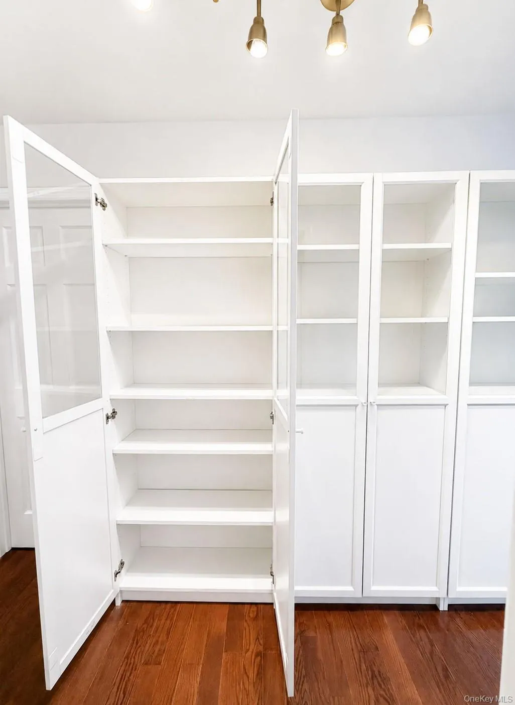 3749 81st Street, New York, NY, 2 Bedrooms Bedrooms, 6 Rooms Rooms,2 BathroomsBathrooms,Residential,For Rent,81st,0,1027532 3749 81st Street, New York, NY, 2 Bedrooms Bedrooms, 6 Rooms Rooms,2 BathroomsBathrooms,Residential,For Rent,81st,0,1027532