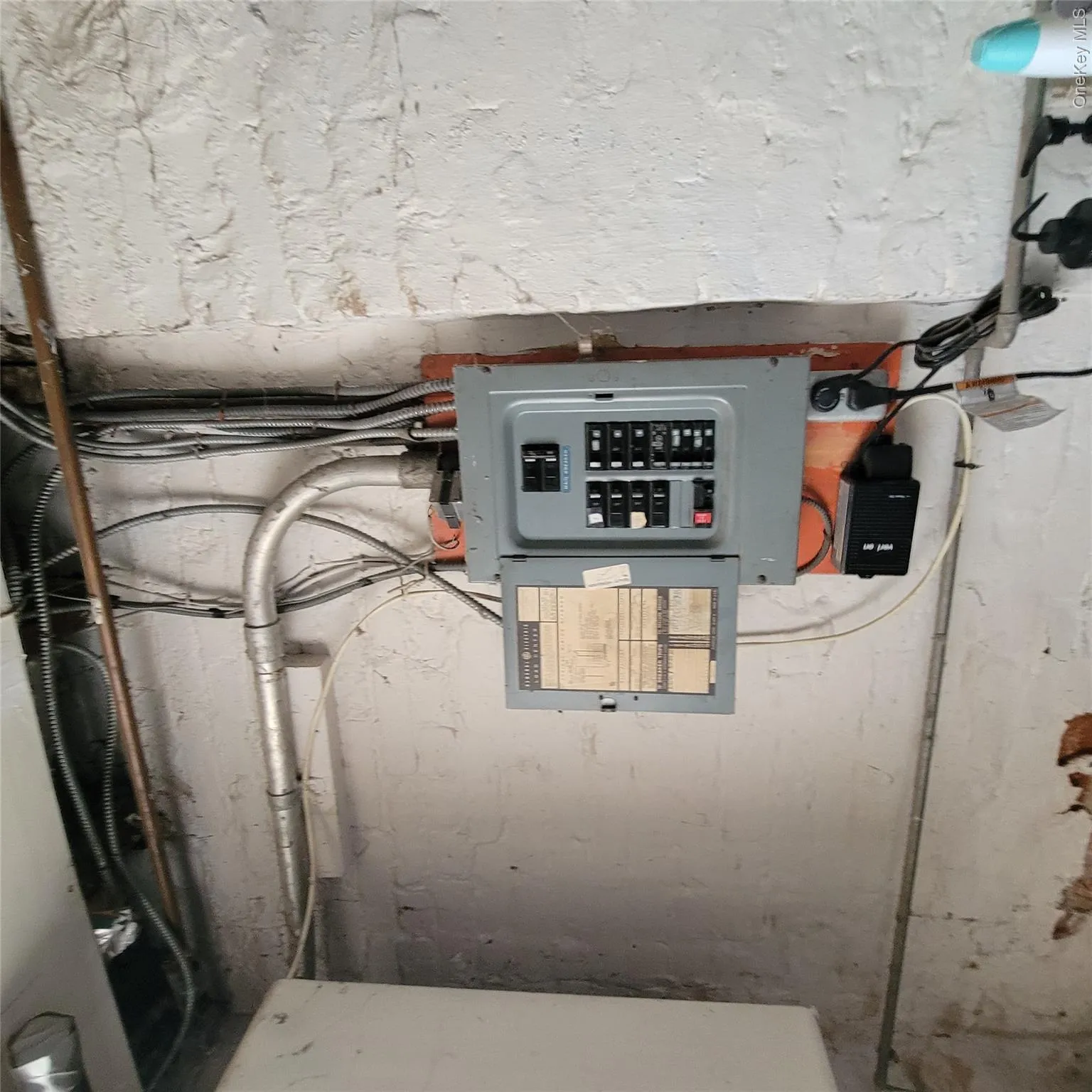 107 Morningside Avenue, Yonkers, NY, 3 Bedrooms Bedrooms, 6 Rooms Rooms,1 BathroomBathrooms,Residential,For Rent,Morningside,0,1027538 107 Morningside Avenue, Yonkers, NY, 3 Bedrooms Bedrooms, 6 Rooms Rooms,1 BathroomBathrooms,Residential,For Rent,Morningside,0,1027538