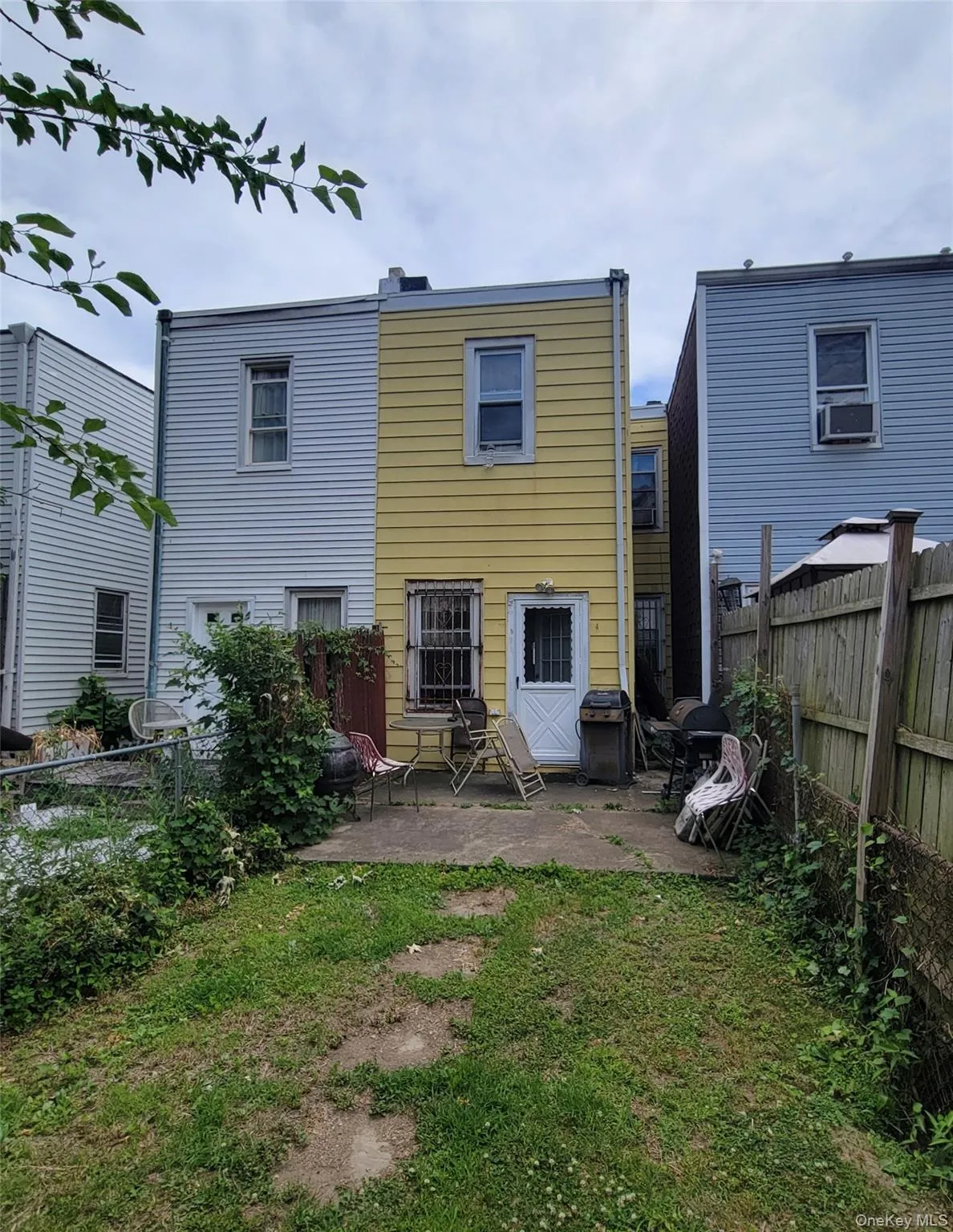 107 Morningside Avenue, Yonkers, NY, 3 Bedrooms Bedrooms, 6 Rooms Rooms,1 BathroomBathrooms,Residential,For Rent,Morningside,0,1027538 107 Morningside Avenue, Yonkers, NY, 3 Bedrooms Bedrooms, 6 Rooms Rooms,1 BathroomBathrooms,Residential,For Rent,Morningside,0,1027538