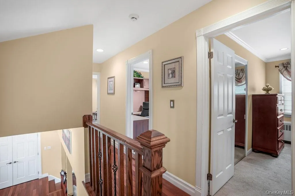 135 Southern Parkway, Oyster Bay, NY, 3 Bedrooms Bedrooms, 7 Rooms Rooms,2 BathroomsBathrooms,Residential,For Rent,Southern,0,1027539 135 Southern Parkway, Oyster Bay, NY, 3 Bedrooms Bedrooms, 7 Rooms Rooms,2 BathroomsBathrooms,Residential,For Rent,Southern,0,1027539