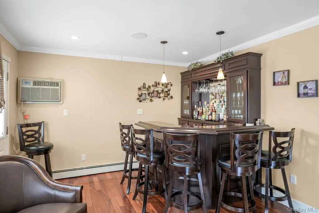 135 Southern Parkway, Oyster Bay, NY, 3 Bedrooms Bedrooms, 7 Rooms Rooms,2 BathroomsBathrooms,Residential,For Rent,Southern,0,1027539 135 Southern Parkway, Oyster Bay, NY, 3 Bedrooms Bedrooms, 7 Rooms Rooms,2 BathroomsBathrooms,Residential,For Rent,Southern,0,1027539