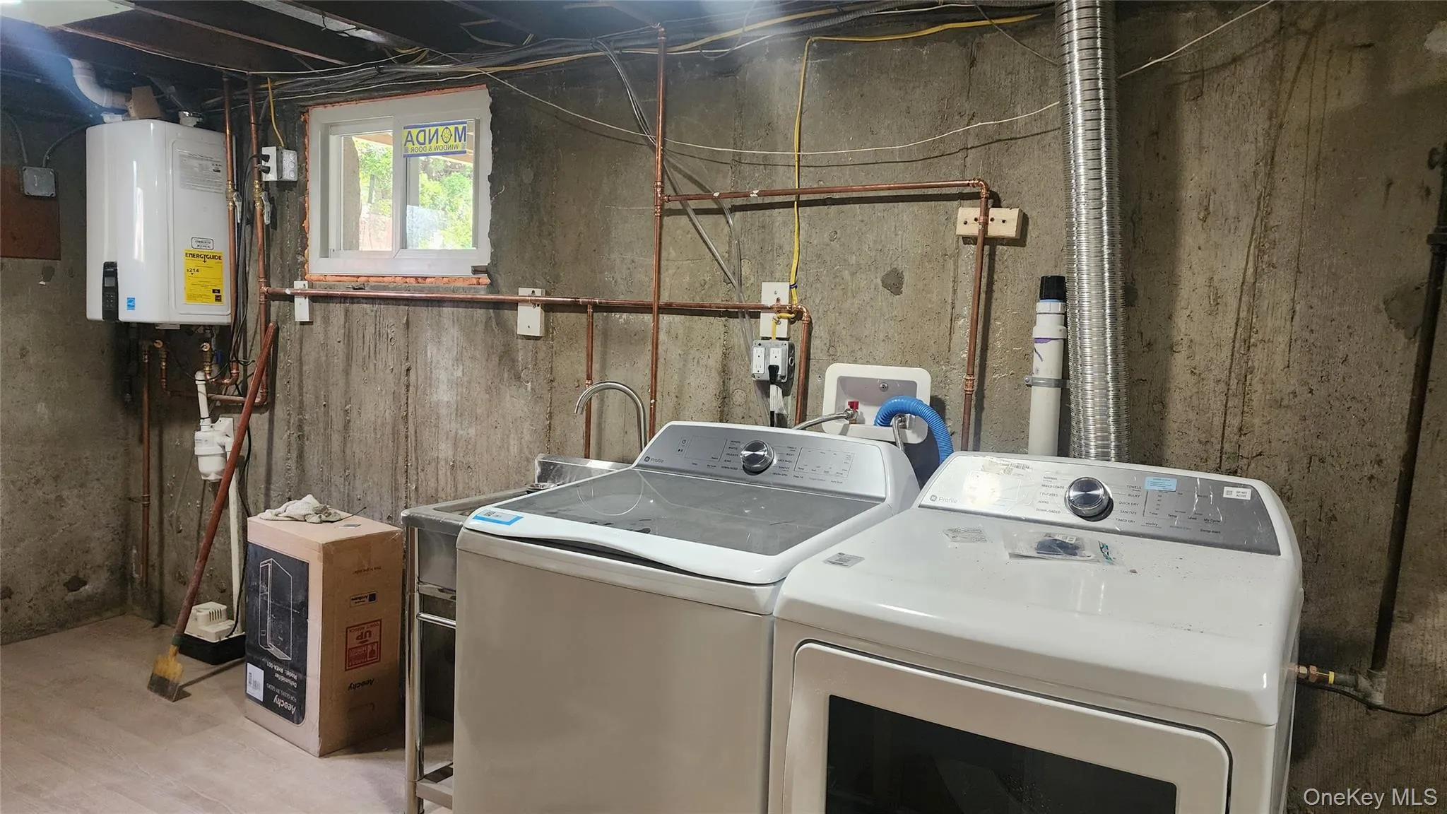 12 Warren Lane, Oyster Bay, NY, 4 Bedrooms Bedrooms, 10 Rooms Rooms,3 BathroomsBathrooms,Residential Lease,For Rent,Warren,0,1027541 12 Warren Lane, Oyster Bay, NY, 4 Bedrooms Bedrooms, 10 Rooms Rooms,3 BathroomsBathrooms,Residential Lease,For Rent,Warren,0,1027541