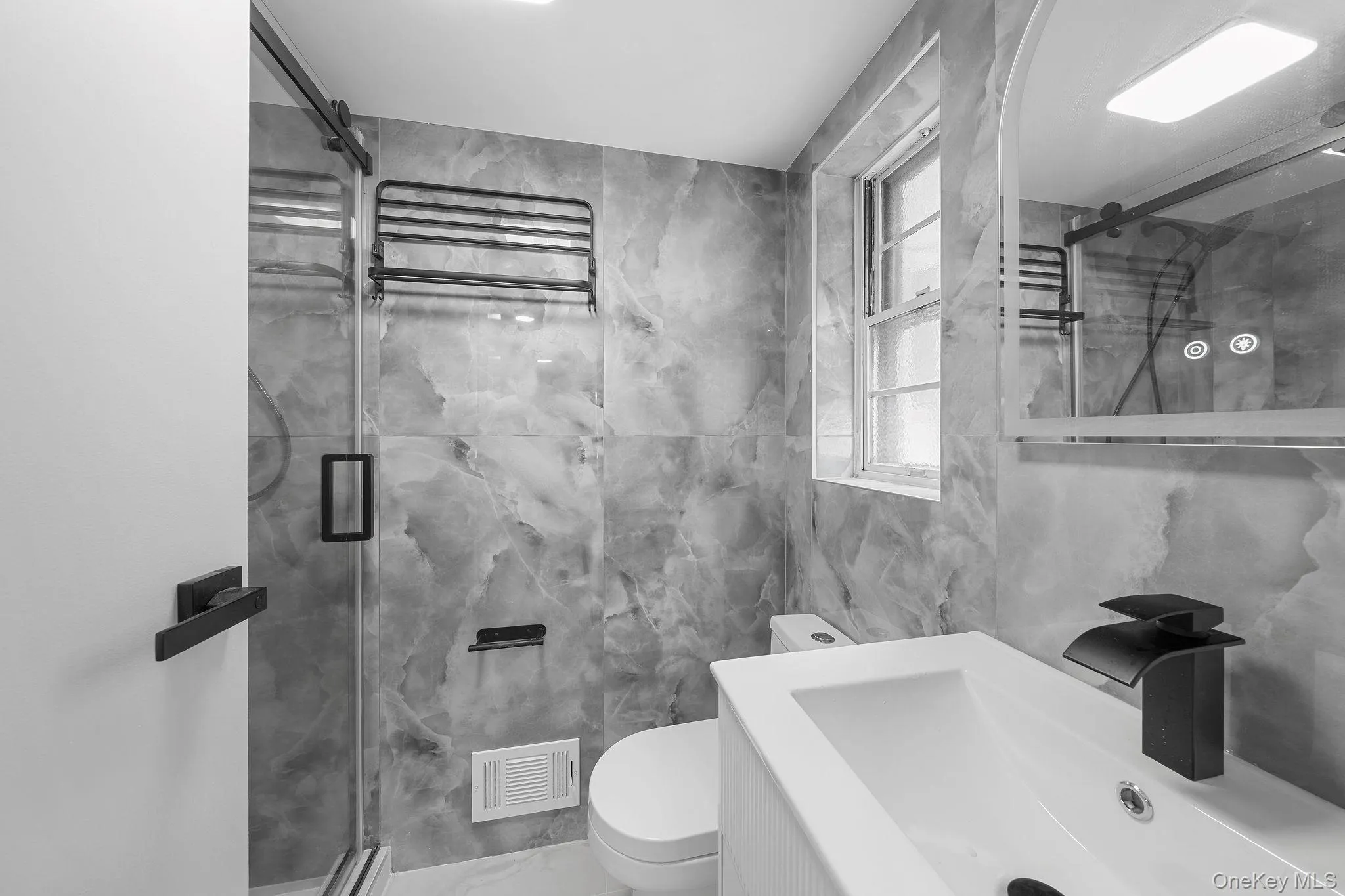 12 Warren Lane, Oyster Bay, NY, 4 Bedrooms Bedrooms, 10 Rooms Rooms,3 BathroomsBathrooms,Residential Lease,For Rent,Warren,0,1027541 12 Warren Lane, Oyster Bay, NY, 4 Bedrooms Bedrooms, 10 Rooms Rooms,3 BathroomsBathrooms,Residential Lease,For Rent,Warren,0,1027541