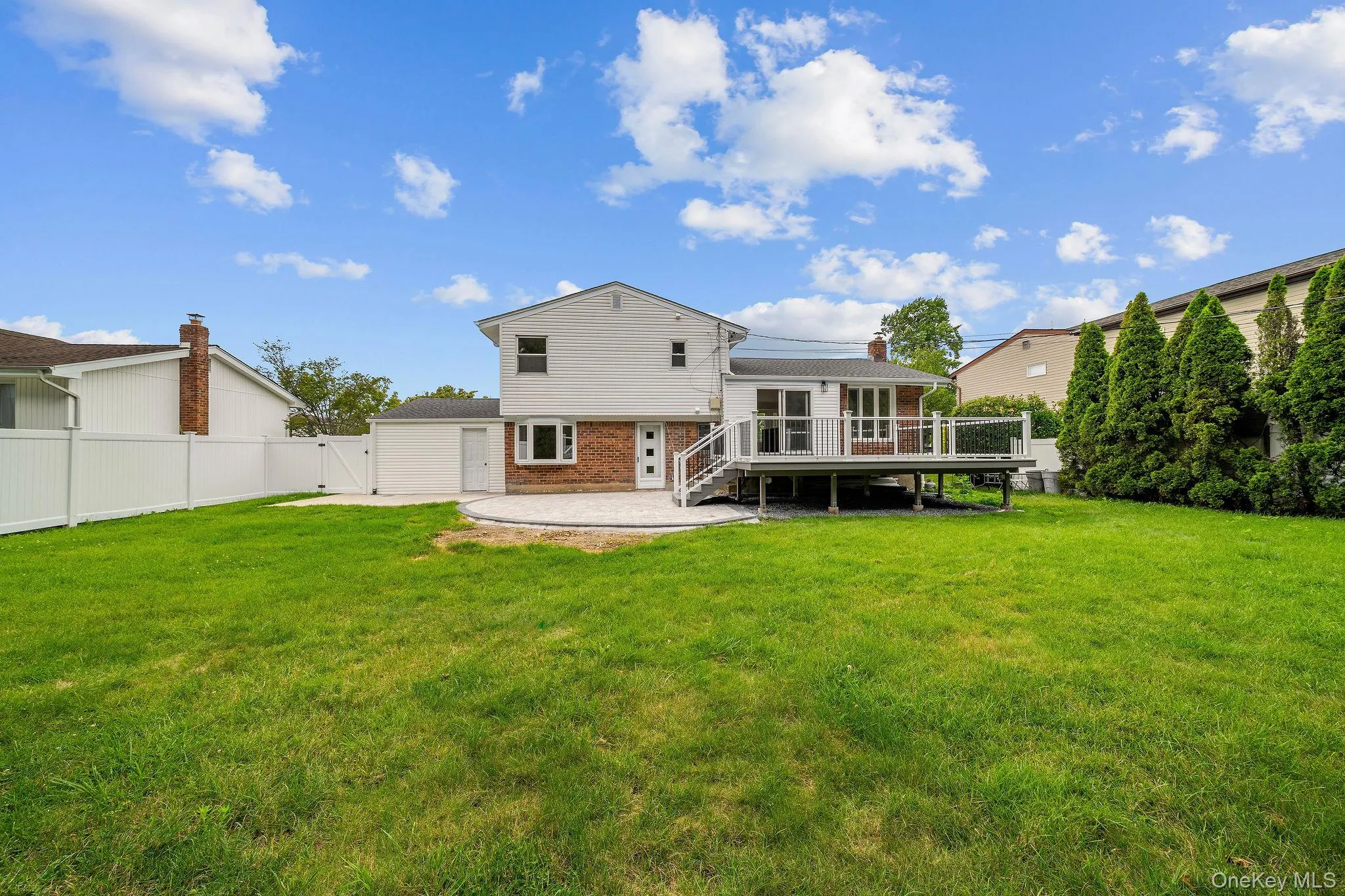 12 Warren Lane, Oyster Bay, NY, 4 Bedrooms Bedrooms, 10 Rooms Rooms,3 BathroomsBathrooms,Residential Lease,For Rent,Warren,0,1027541 12 Warren Lane, Oyster Bay, NY, 4 Bedrooms Bedrooms, 10 Rooms Rooms,3 BathroomsBathrooms,Residential Lease,For Rent,Warren,0,1027541