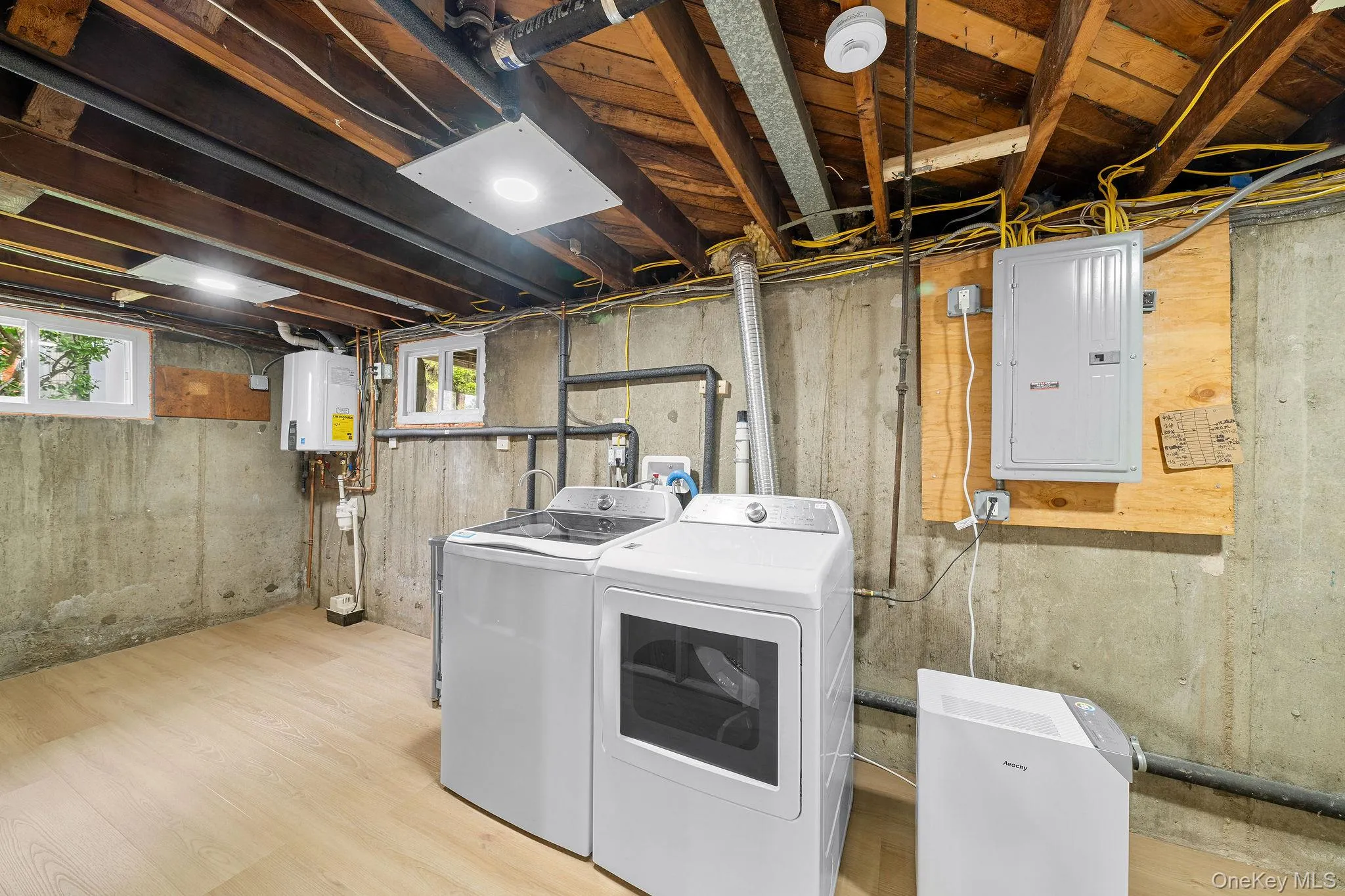12 Warren Lane, Oyster Bay, NY, 4 Bedrooms Bedrooms, 10 Rooms Rooms,3 BathroomsBathrooms,Residential Lease,For Rent,Warren,0,1027541 12 Warren Lane, Oyster Bay, NY, 4 Bedrooms Bedrooms, 10 Rooms Rooms,3 BathroomsBathrooms,Residential Lease,For Rent,Warren,0,1027541
