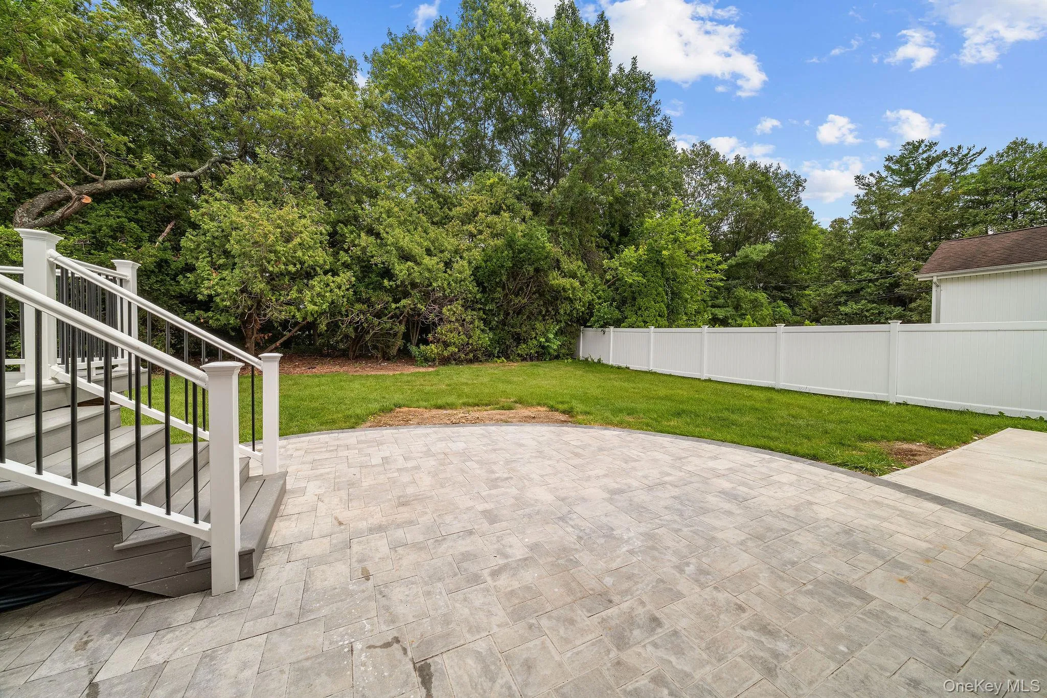 12 Warren Lane, Oyster Bay, NY, 4 Bedrooms Bedrooms, 10 Rooms Rooms,3 BathroomsBathrooms,Residential Lease,For Rent,Warren,0,1027541 12 Warren Lane, Oyster Bay, NY, 4 Bedrooms Bedrooms, 10 Rooms Rooms,3 BathroomsBathrooms,Residential Lease,For Rent,Warren,0,1027541