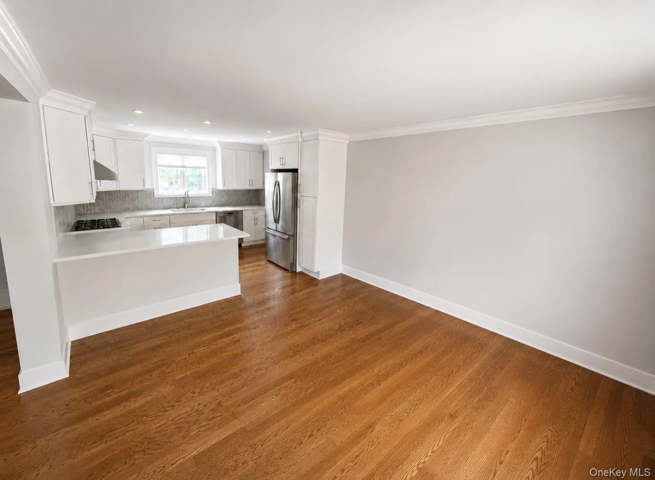 77 Mill Spring Road, North Hempstead, NY, 3 Bedrooms Bedrooms, 8 Rooms Rooms,1 BathroomBathrooms,Residential Lease,For Rent,Mill Spring,0,1027545 77 Mill Spring Road, North Hempstead, NY, 3 Bedrooms Bedrooms, 8 Rooms Rooms,1 BathroomBathrooms,Residential Lease,For Rent,Mill Spring,0,1027545