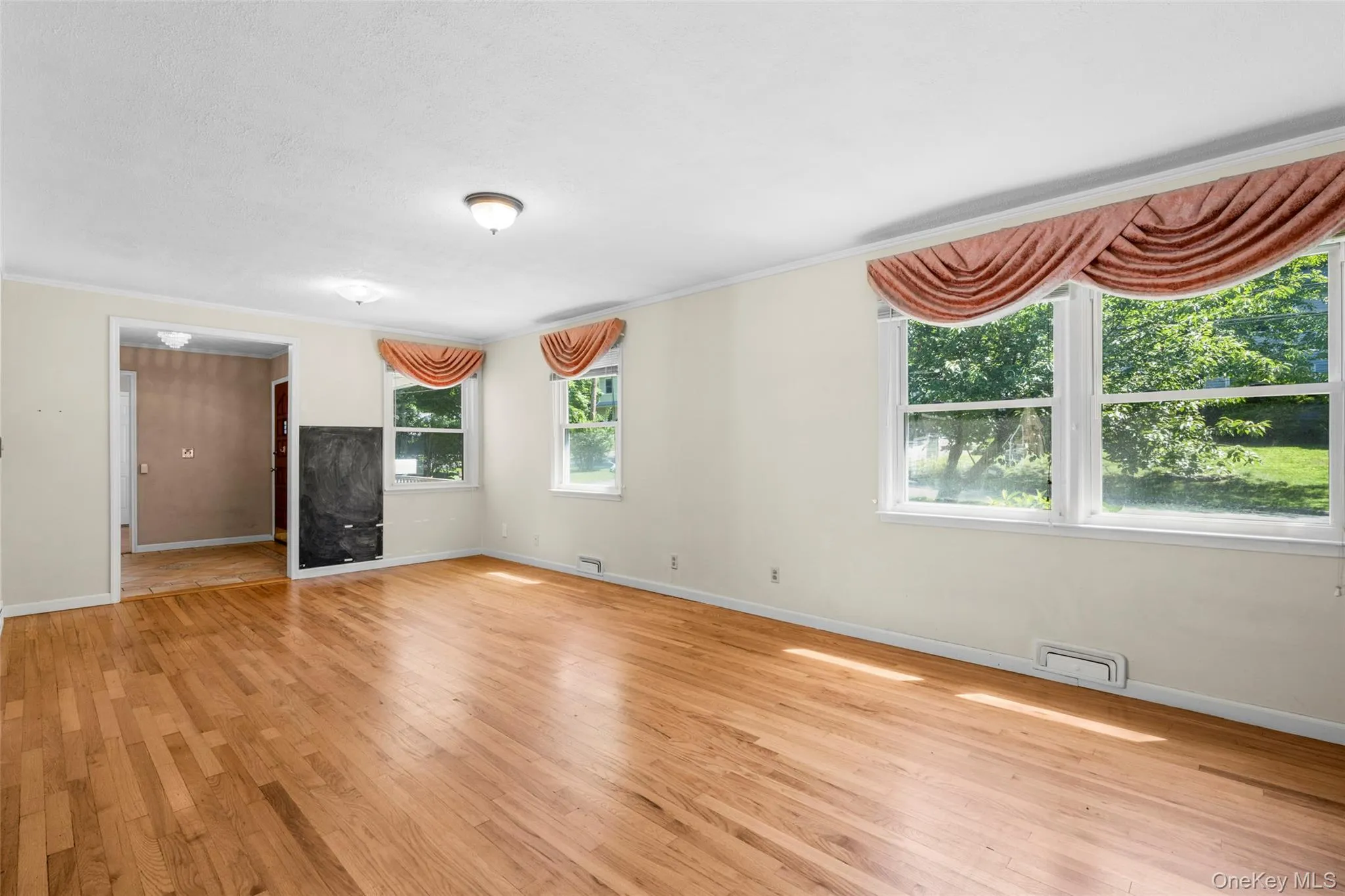208 Woodhampton Drive, Greenburgh, NY, 4 Bedrooms Bedrooms, 8 Rooms Rooms,2 BathroomsBathrooms,Residential,For Rent,Woodhampton,0,1027547 208 Woodhampton Drive, Greenburgh, NY, 4 Bedrooms Bedrooms, 8 Rooms Rooms,2 BathroomsBathrooms,Residential,For Rent,Woodhampton,0,1027547