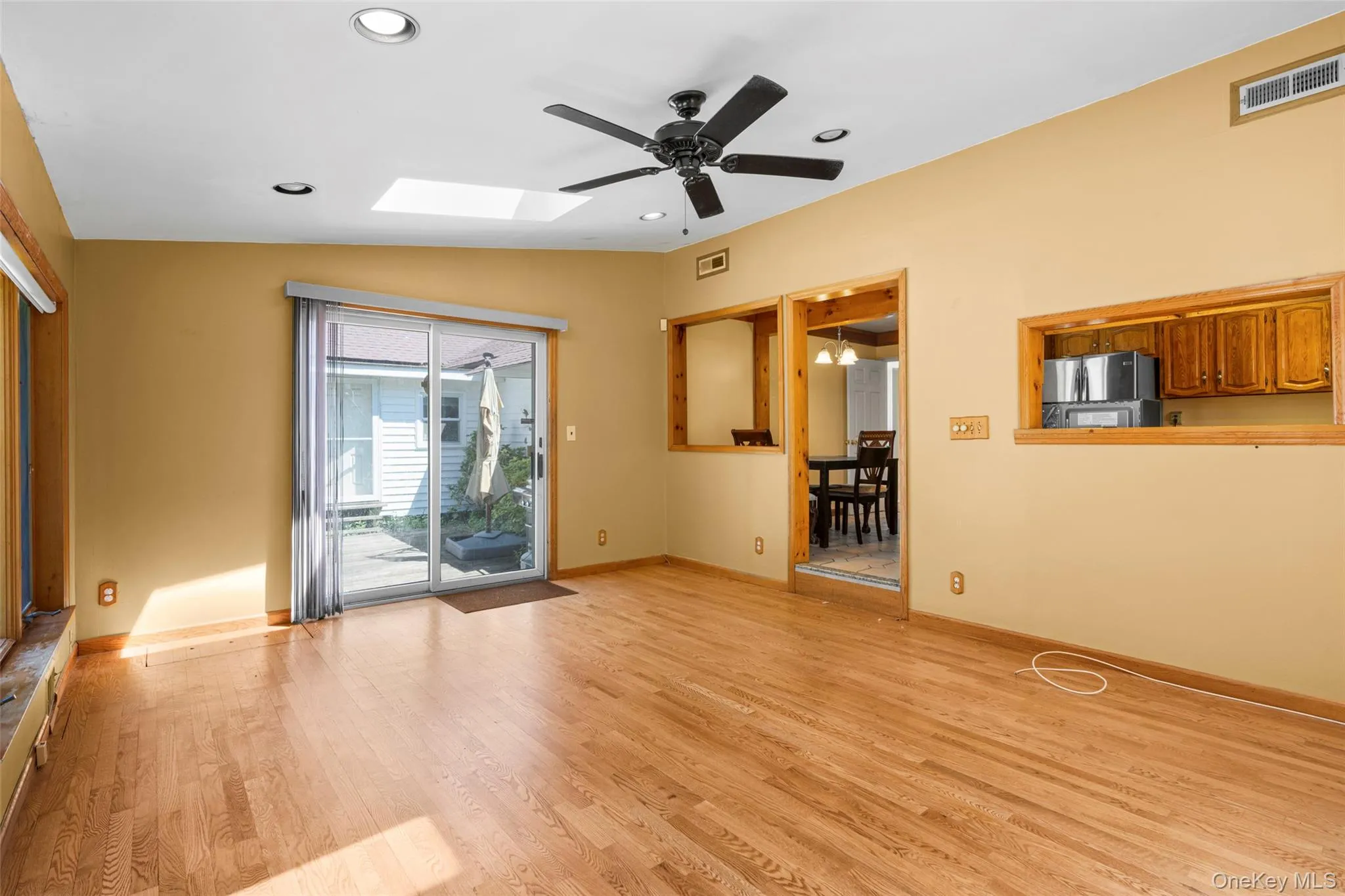 208 Woodhampton Drive, Greenburgh, NY, 4 Bedrooms Bedrooms, 8 Rooms Rooms,2 BathroomsBathrooms,Residential,For Rent,Woodhampton,0,1027547 208 Woodhampton Drive, Greenburgh, NY, 4 Bedrooms Bedrooms, 8 Rooms Rooms,2 BathroomsBathrooms,Residential,For Rent,Woodhampton,0,1027547