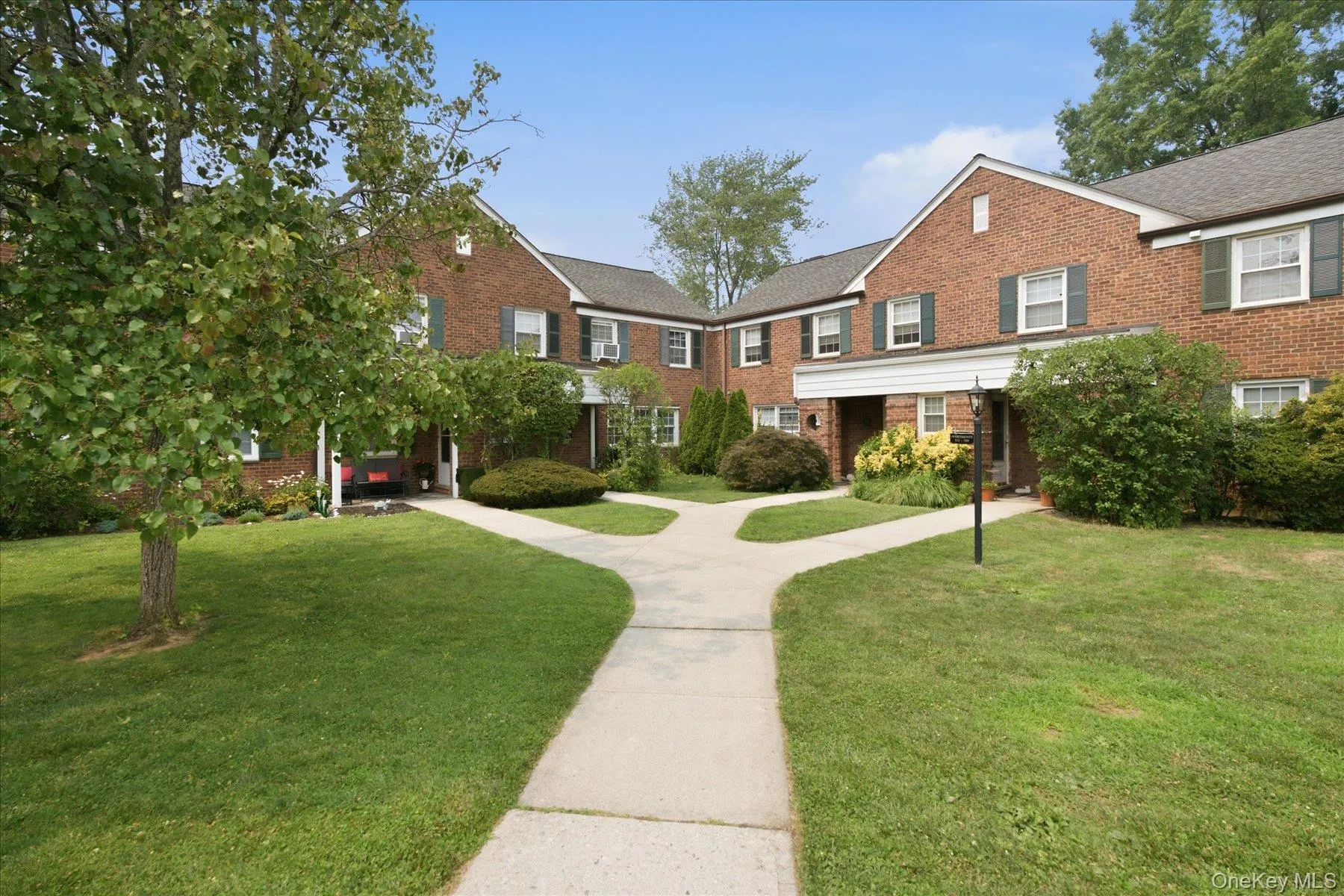 117 Robins Road, New Rochelle, NY, 2 Bedrooms Bedrooms, 4 Rooms Rooms,1 BathroomBathrooms,Residential,For Rent,Robins,0,1027552 117 Robins Road, New Rochelle, NY, 2 Bedrooms Bedrooms, 4 Rooms Rooms,1 BathroomBathrooms,Residential,For Rent,Robins,0,1027552