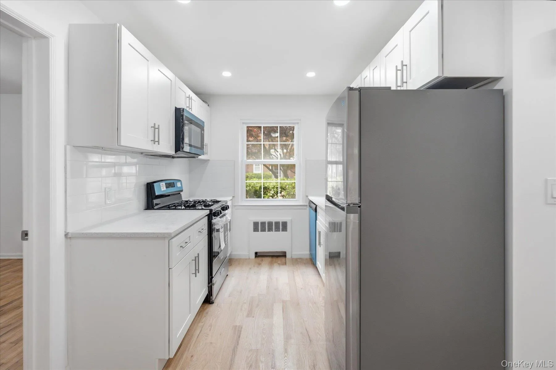 117 Robins Road, New Rochelle, NY, 2 Bedrooms Bedrooms, 4 Rooms Rooms,1 BathroomBathrooms,Residential,For Rent,Robins,0,1027552 117 Robins Road, New Rochelle, NY, 2 Bedrooms Bedrooms, 4 Rooms Rooms,1 BathroomBathrooms,Residential,For Rent,Robins,0,1027552