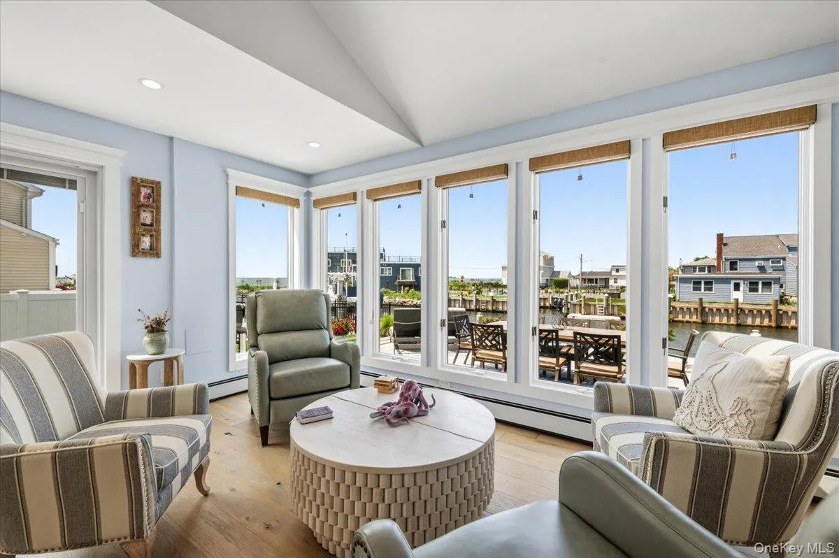 31 Shore Drive, Babylon, NY, 3 Bedrooms Bedrooms, 8 Rooms Rooms,2 BathroomsBathrooms,Residential,For Rent,Shore,0,1027559 31 Shore Drive, Babylon, NY, 3 Bedrooms Bedrooms, 8 Rooms Rooms,2 BathroomsBathrooms,Residential,For Rent,Shore,0,1027559