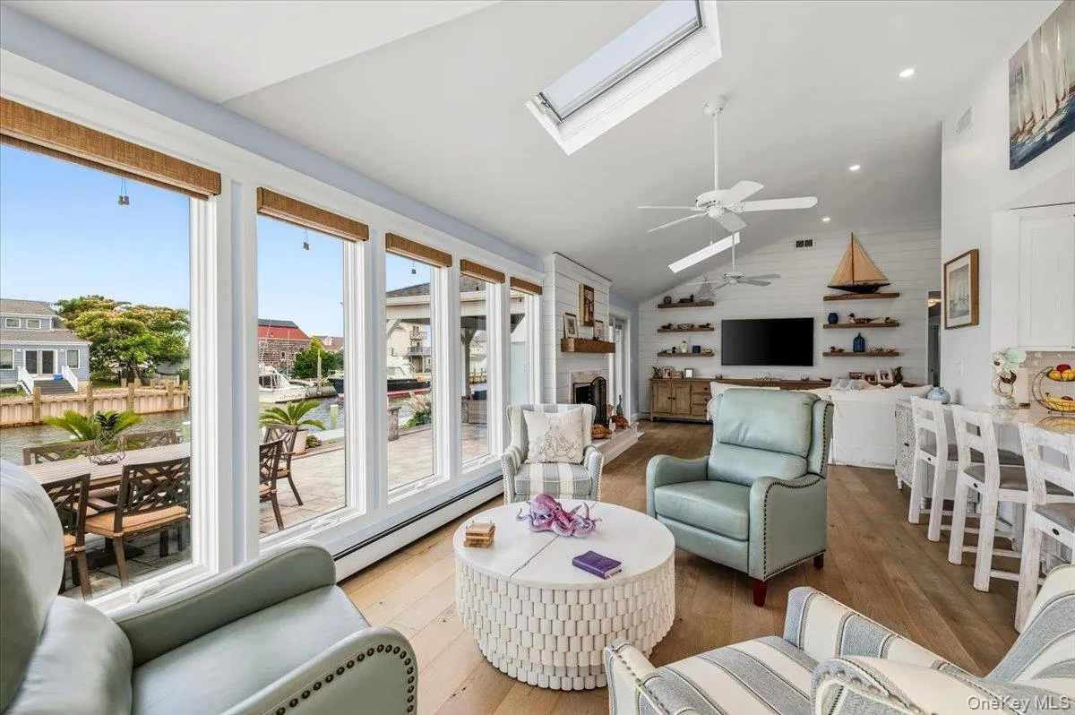 31 Shore Drive, Babylon, NY, 3 Bedrooms Bedrooms, 8 Rooms Rooms,2 BathroomsBathrooms,Residential,For Rent,Shore,0,1027559 31 Shore Drive, Babylon, NY, 3 Bedrooms Bedrooms, 8 Rooms Rooms,2 BathroomsBathrooms,Residential,For Rent,Shore,0,1027559