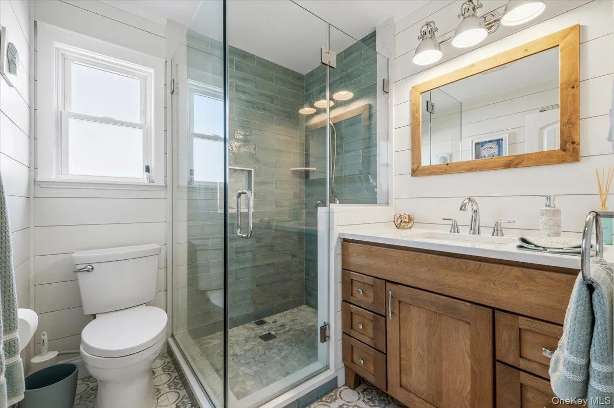 31 Shore Drive, Babylon, NY, 3 Bedrooms Bedrooms, 8 Rooms Rooms,2 BathroomsBathrooms,Residential,For Rent,Shore,0,1027559 31 Shore Drive, Babylon, NY, 3 Bedrooms Bedrooms, 8 Rooms Rooms,2 BathroomsBathrooms,Residential,For Rent,Shore,0,1027559