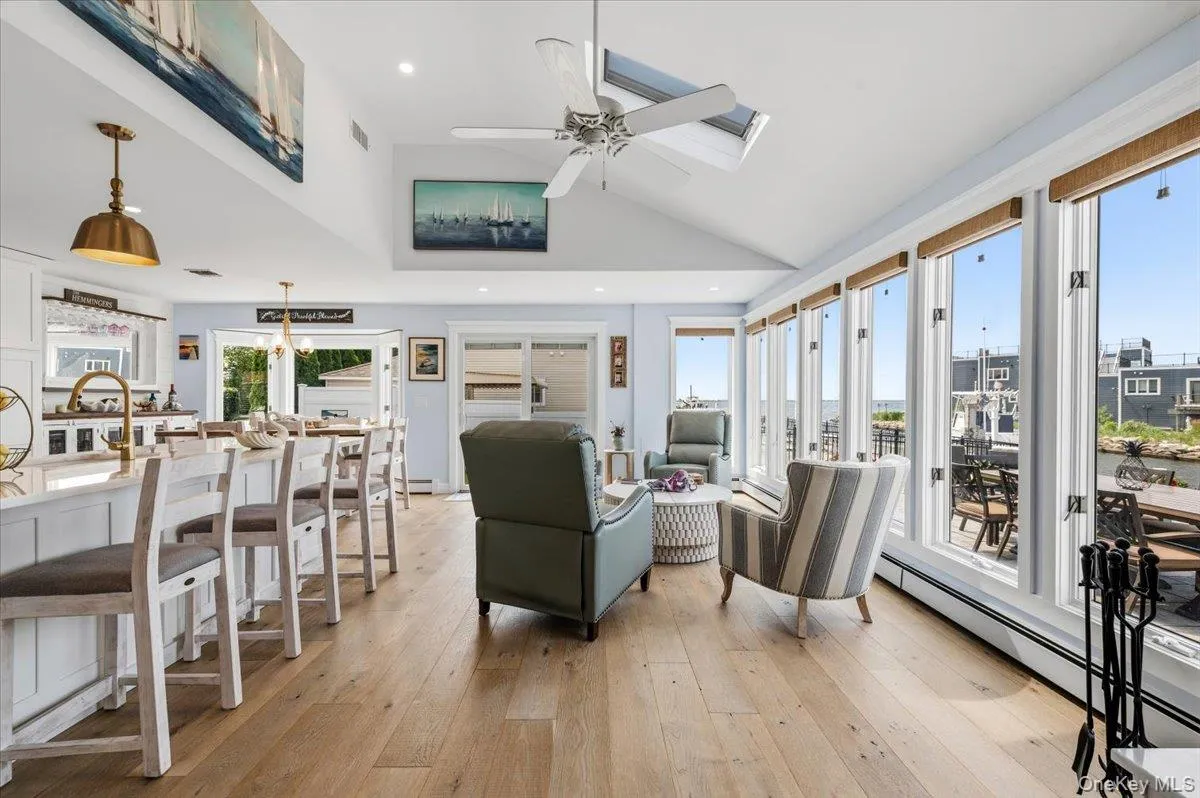 31 Shore Drive, Babylon, NY, 3 Bedrooms Bedrooms, 8 Rooms Rooms,2 BathroomsBathrooms,Residential,For Rent,Shore,0,1027559 31 Shore Drive, Babylon, NY, 3 Bedrooms Bedrooms, 8 Rooms Rooms,2 BathroomsBathrooms,Residential,For Rent,Shore,0,1027559
