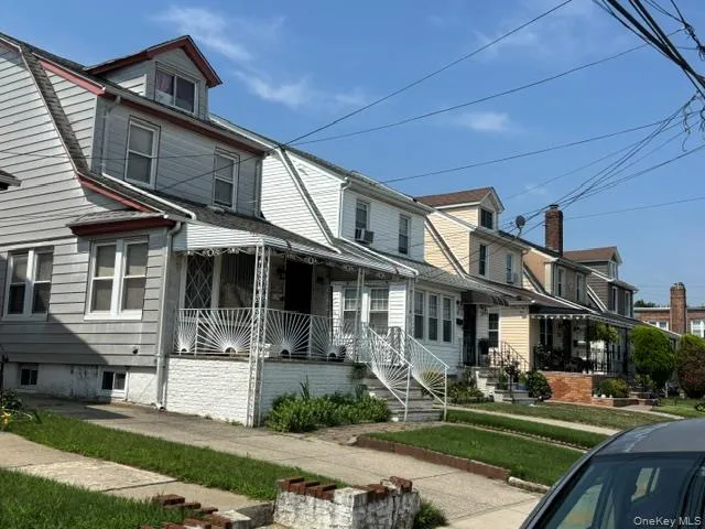 225-24 105th Avenue, New York, NY, 3 Bedrooms Bedrooms, 7 Rooms Rooms,2 BathroomsBathrooms,Residential,For Rent,105th,0,1027560 225-24 105th Avenue, New York, NY, 3 Bedrooms Bedrooms, 7 Rooms Rooms,2 BathroomsBathrooms,Residential,For Rent,105th,0,1027560