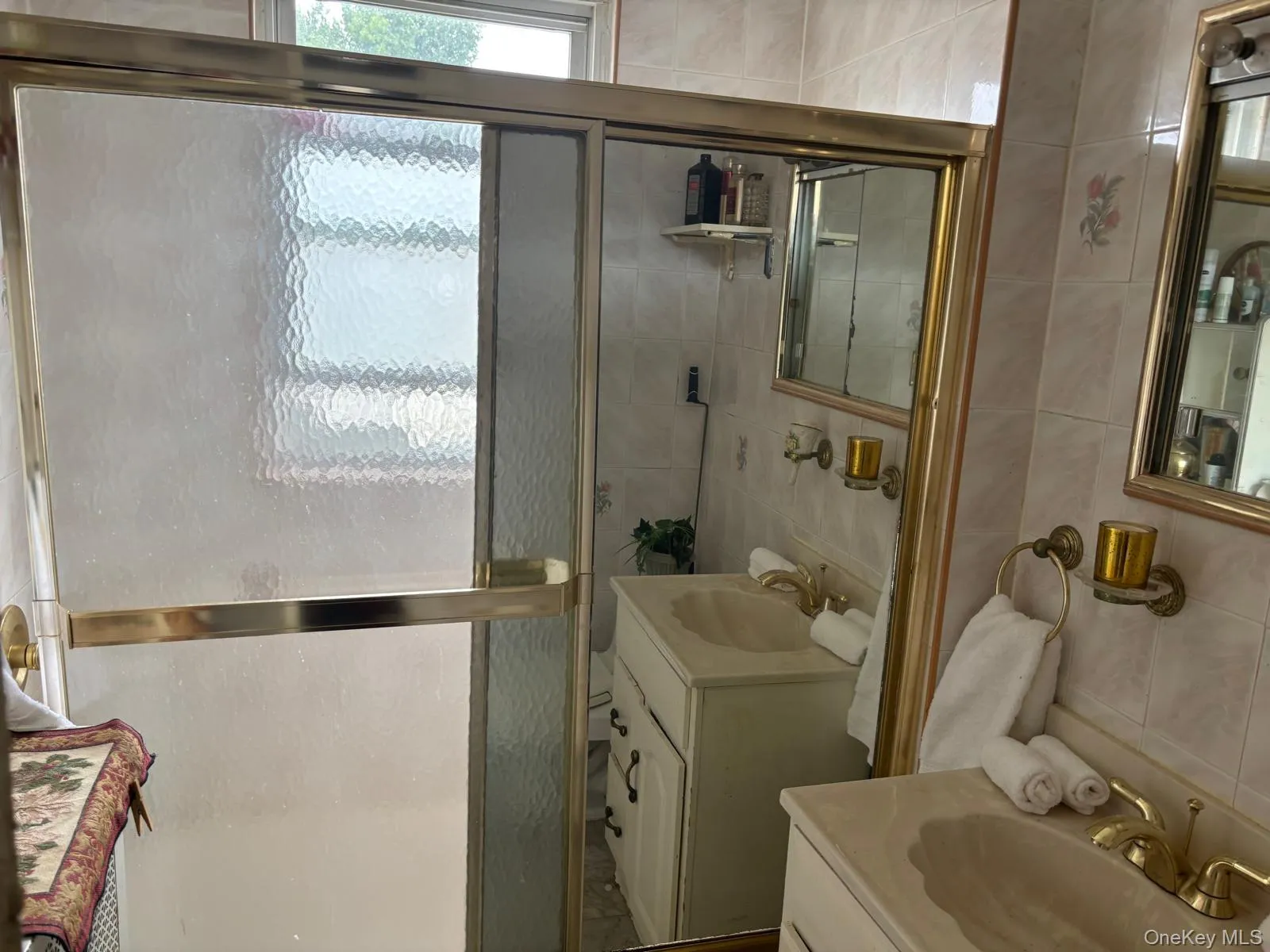 225-24 105th Avenue, New York, NY, 3 Bedrooms Bedrooms, 7 Rooms Rooms,2 BathroomsBathrooms,Residential,For Rent,105th,0,1027560 225-24 105th Avenue, New York, NY, 3 Bedrooms Bedrooms, 7 Rooms Rooms,2 BathroomsBathrooms,Residential,For Rent,105th,0,1027560