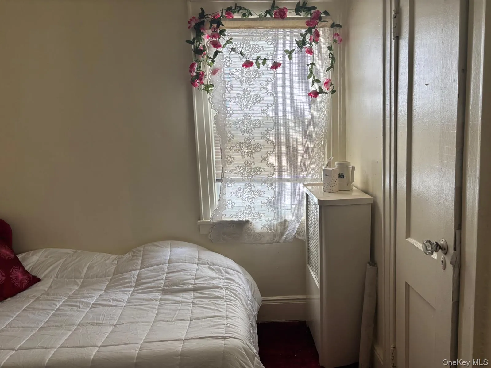 225-24 105th Avenue, New York, NY, 3 Bedrooms Bedrooms, 7 Rooms Rooms,2 BathroomsBathrooms,Residential,For Rent,105th,0,1027560 225-24 105th Avenue, New York, NY, 3 Bedrooms Bedrooms, 7 Rooms Rooms,2 BathroomsBathrooms,Residential,For Rent,105th,0,1027560