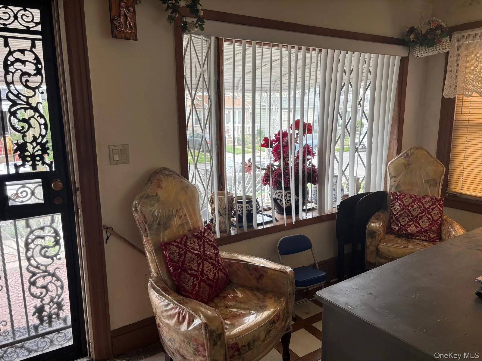 225-24 105th Avenue, New York, NY, 3 Bedrooms Bedrooms, 7 Rooms Rooms,2 BathroomsBathrooms,Residential,For Rent,105th,0,1027560 225-24 105th Avenue, New York, NY, 3 Bedrooms Bedrooms, 7 Rooms Rooms,2 BathroomsBathrooms,Residential,For Rent,105th,0,1027560
