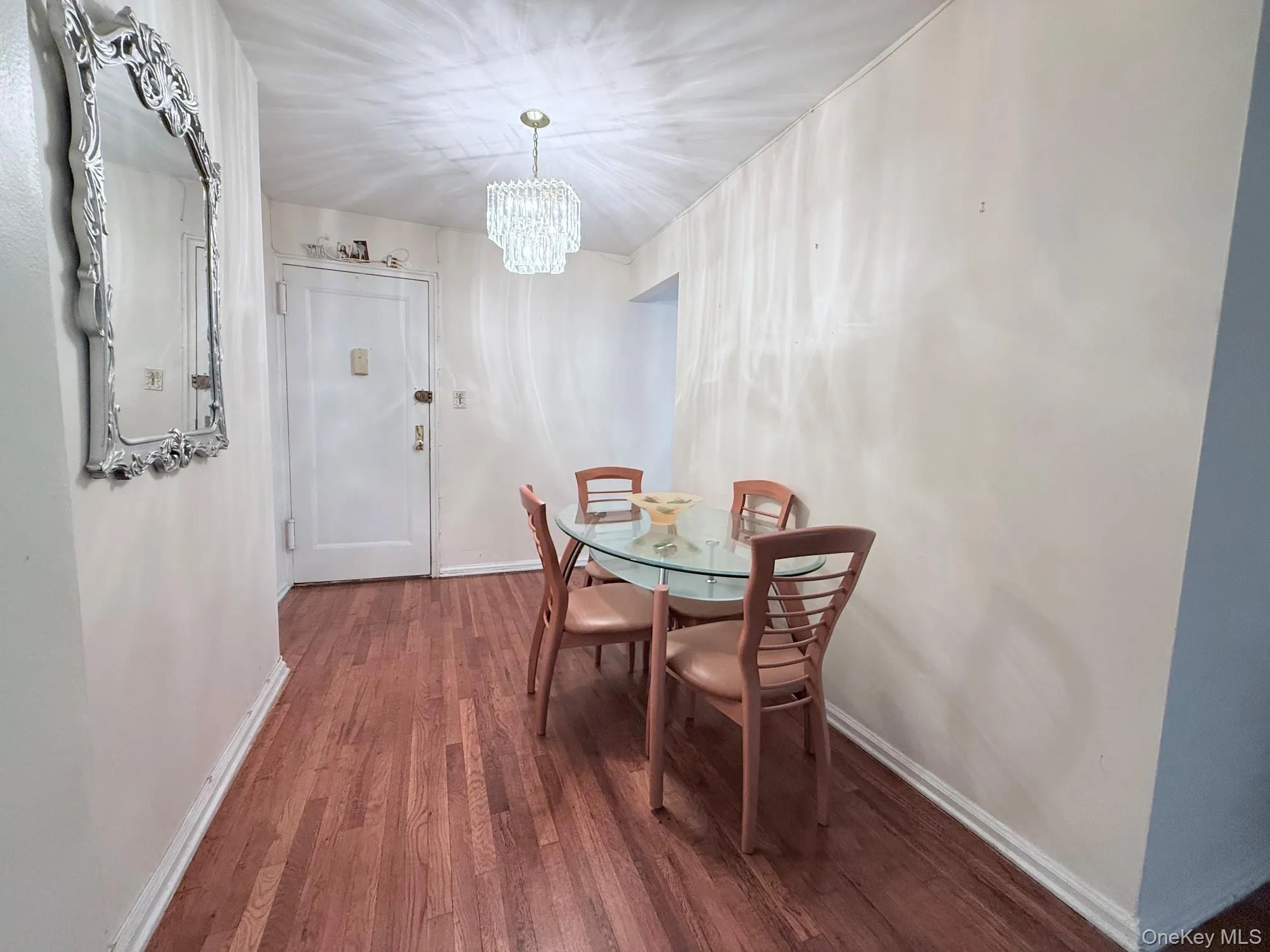83-20 98 Street, New York, NY, 1 Bedroom Bedrooms, 3 Rooms Rooms,1 BathroomBathrooms,Residential,For Rent,98,0,1027568 83-20 98 Street, New York, NY, 1 Bedroom Bedrooms, 3 Rooms Rooms,1 BathroomBathrooms,Residential,For Rent,98,0,1027568