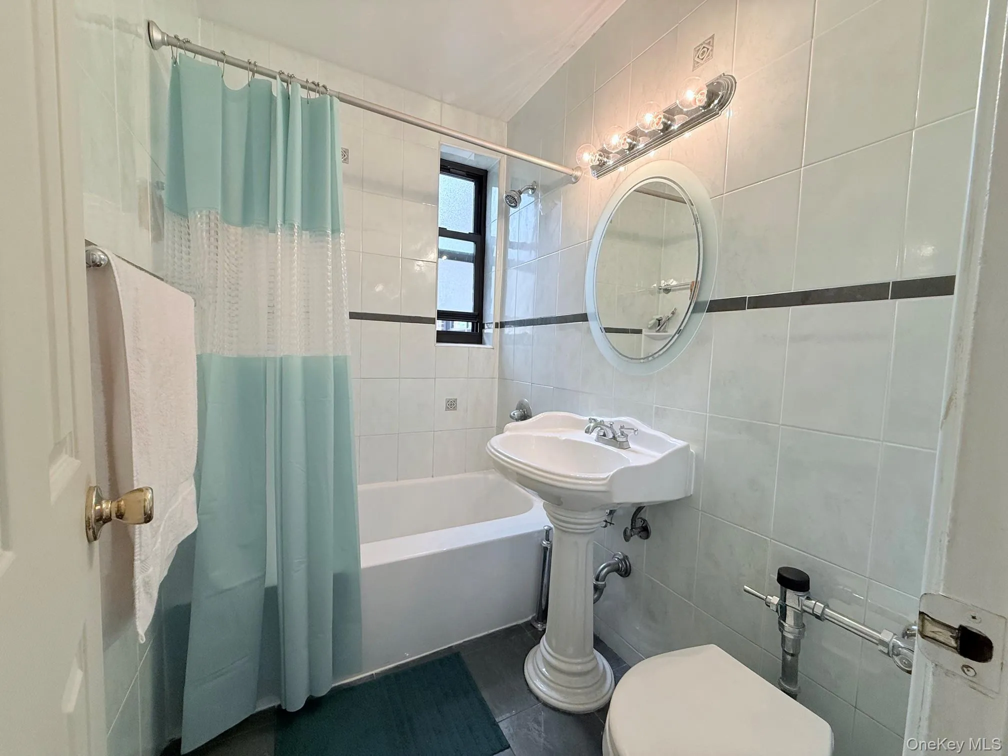 83-20 98 Street, New York, NY, 1 Bedroom Bedrooms, 3 Rooms Rooms,1 BathroomBathrooms,Residential,For Rent,98,0,1027568 83-20 98 Street, New York, NY, 1 Bedroom Bedrooms, 3 Rooms Rooms,1 BathroomBathrooms,Residential,For Rent,98,0,1027568